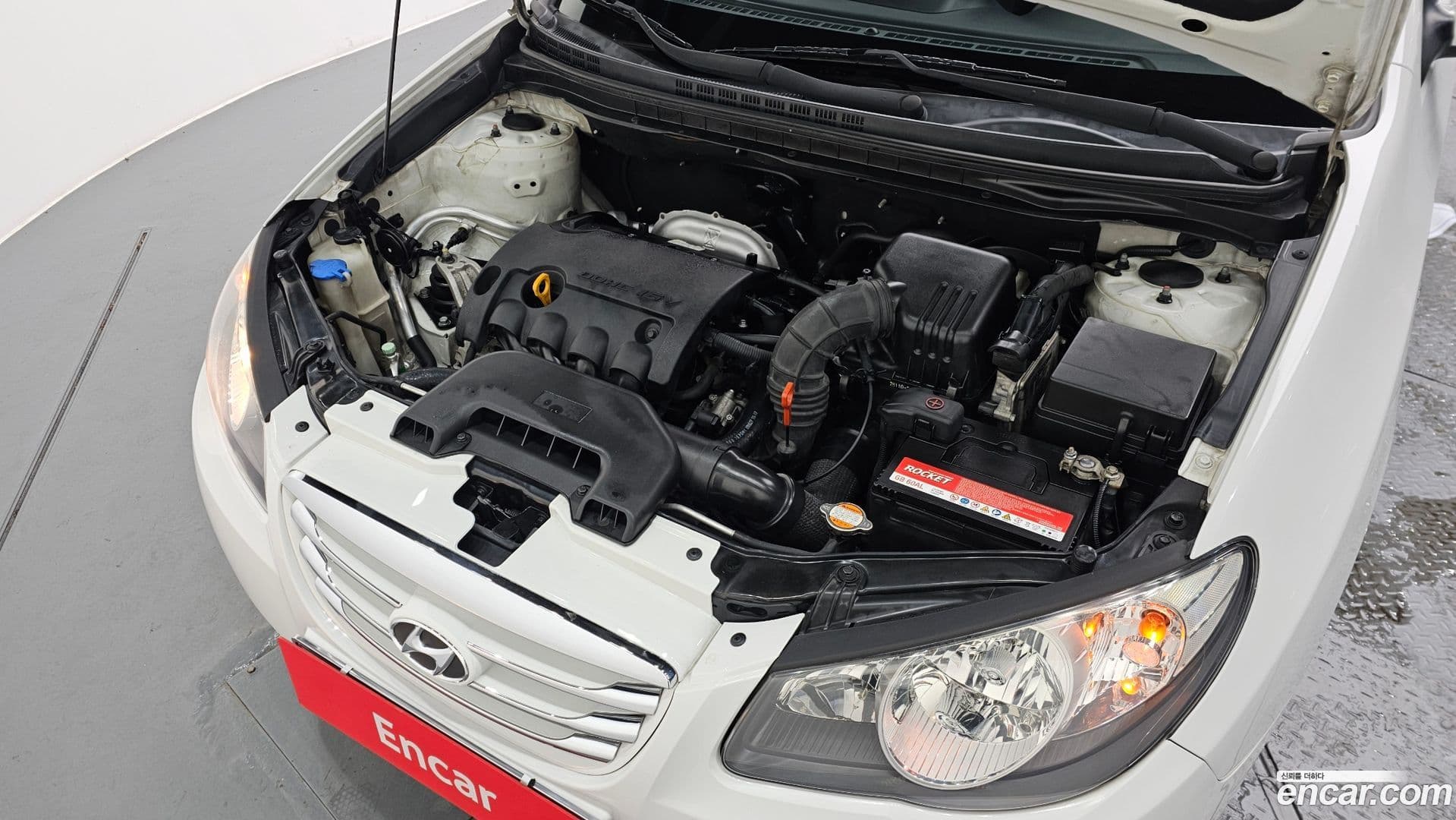 Main__Slider__Photo:AVANTE Hyundai 2009.9-5