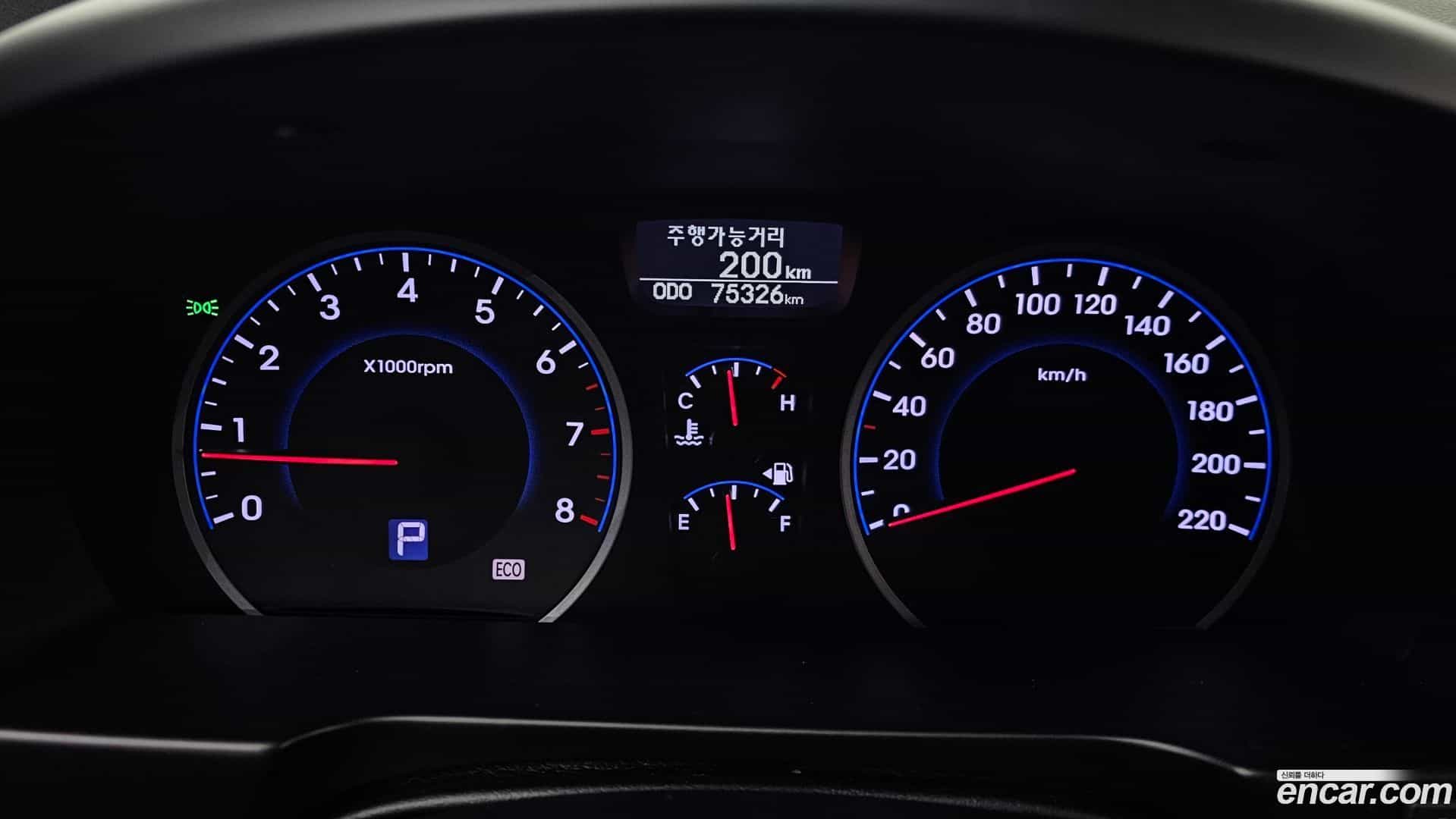 AVANTE Hyundai 2009.9-INNER-008