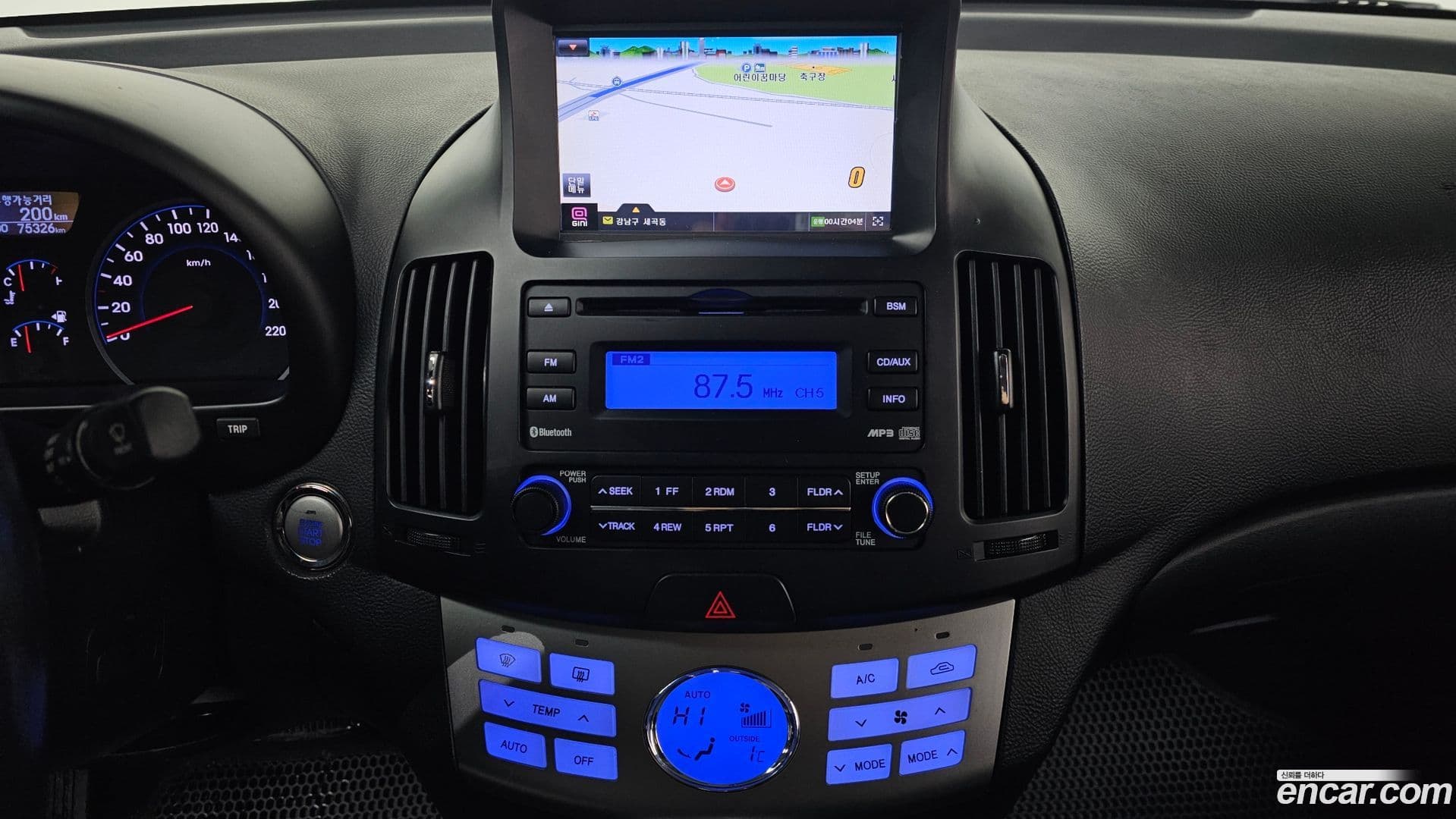 Main__Slider__Photo:AVANTE Hyundai 2009.9-13