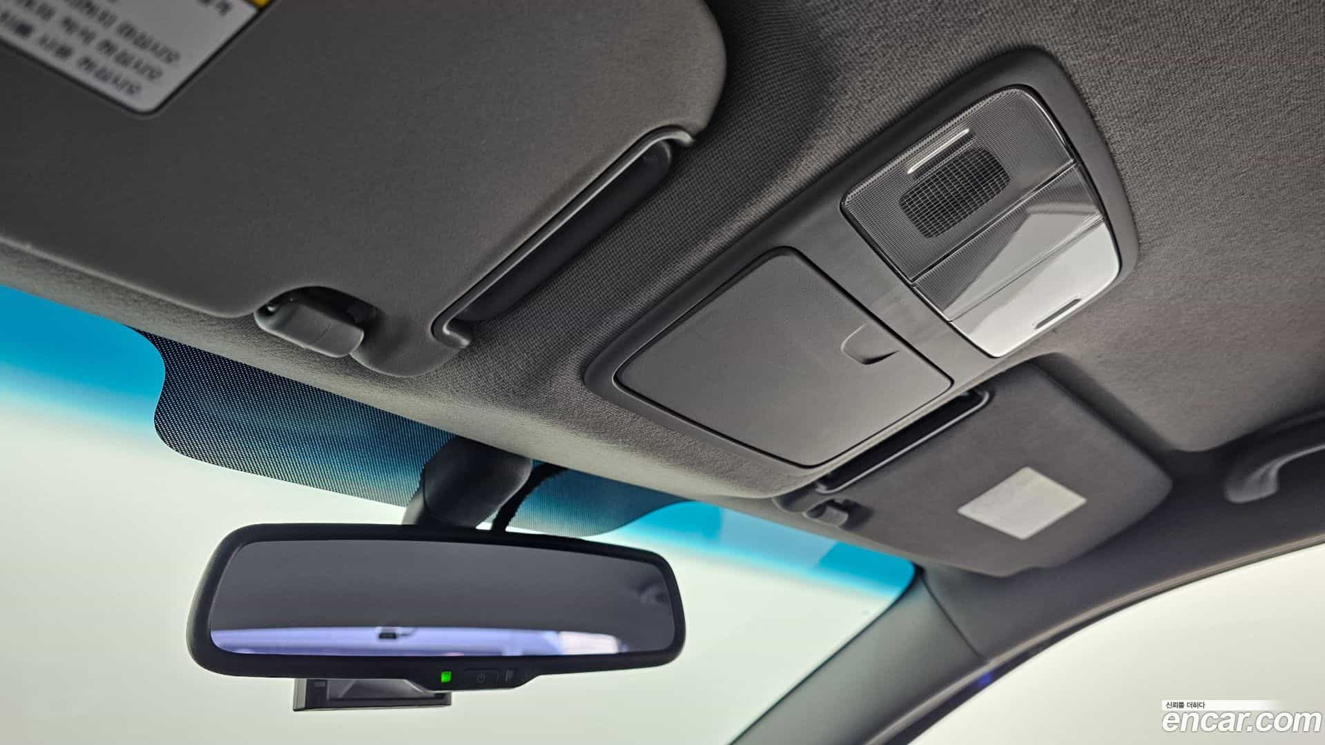 AVANTE Hyundai 2009.9-OPTION-021