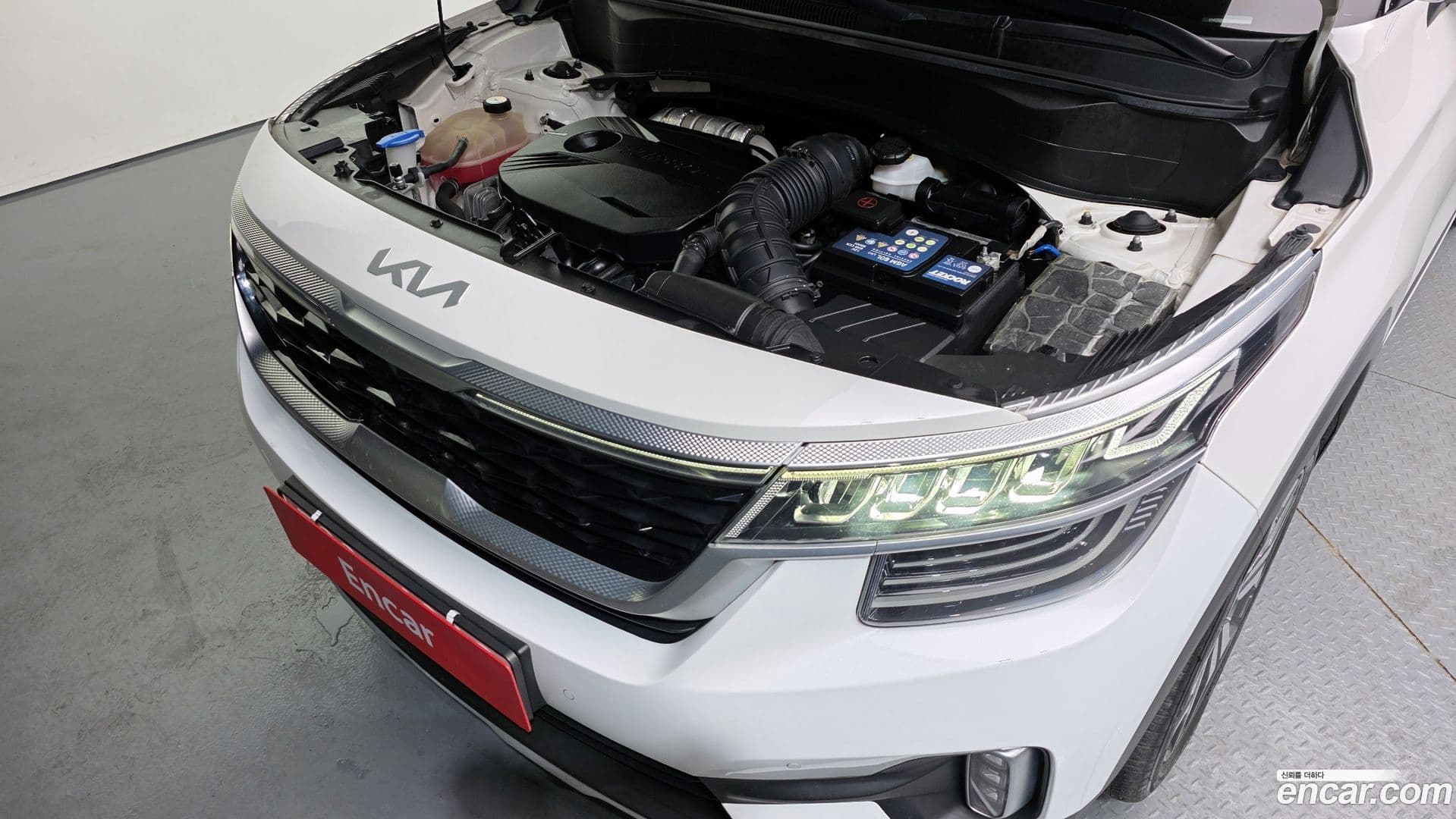 Main__Slider__Photo:Seltos Kia 2022.1-5