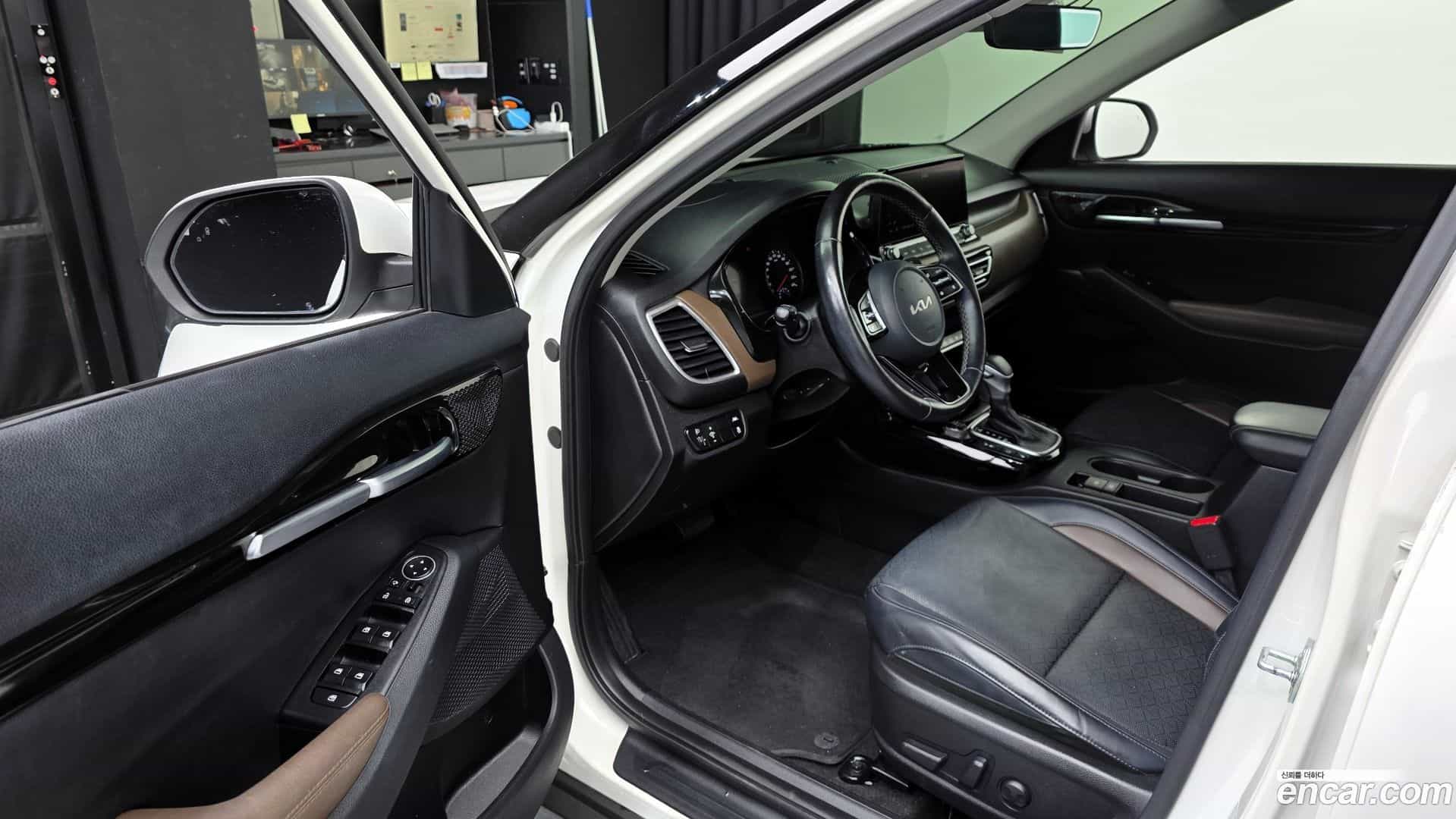 Seltos Kia 2022.1-INNER-010