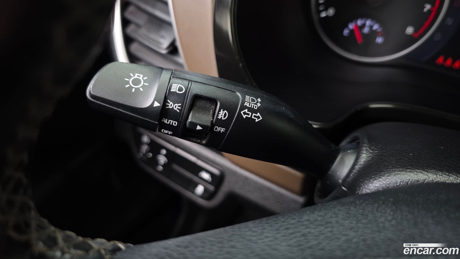 Main__Slider__Photo:Seltos Kia 2022.1-12