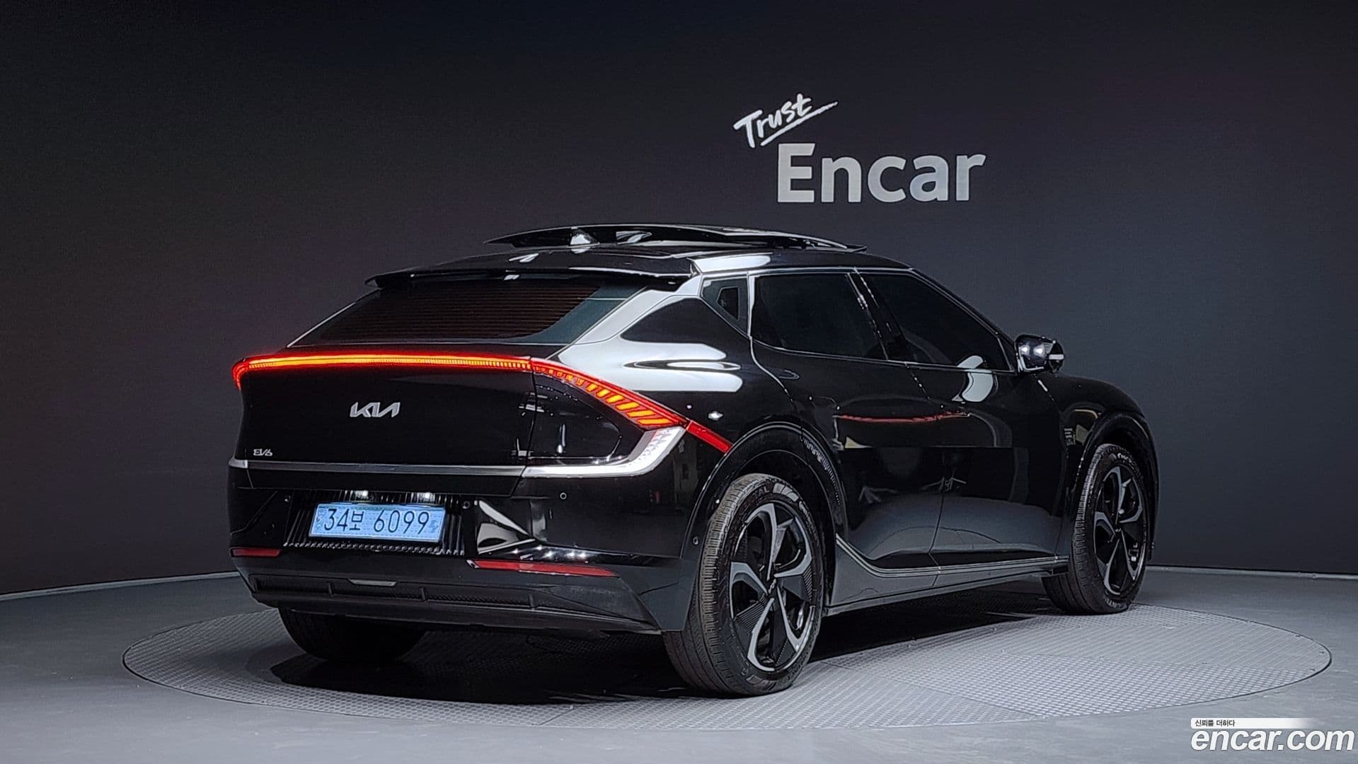 Main__Slider__Photo:EV6 Kia 2023.4-1