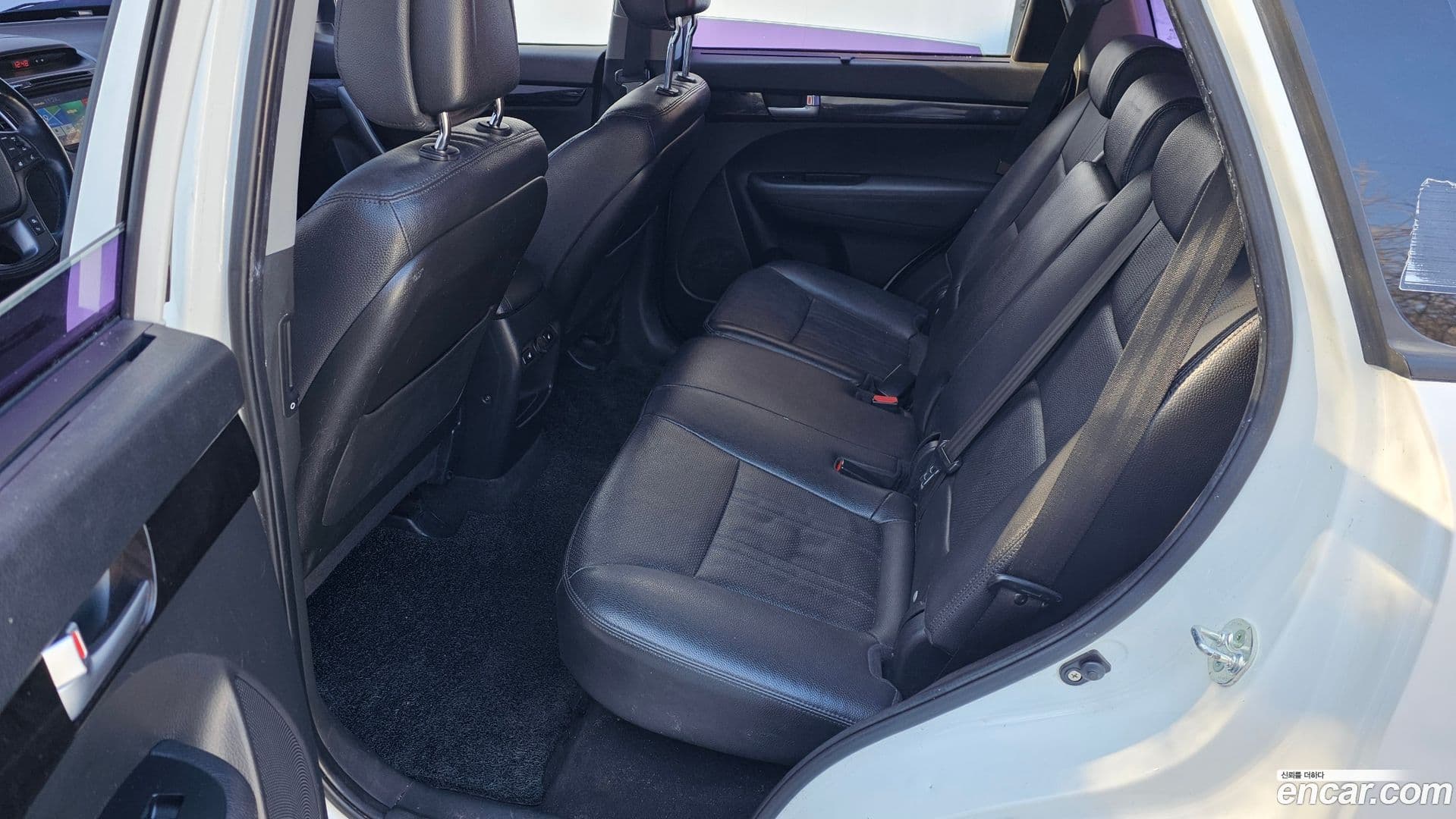 Main__Slider__Photo:Sorento Kia 2014.6-11