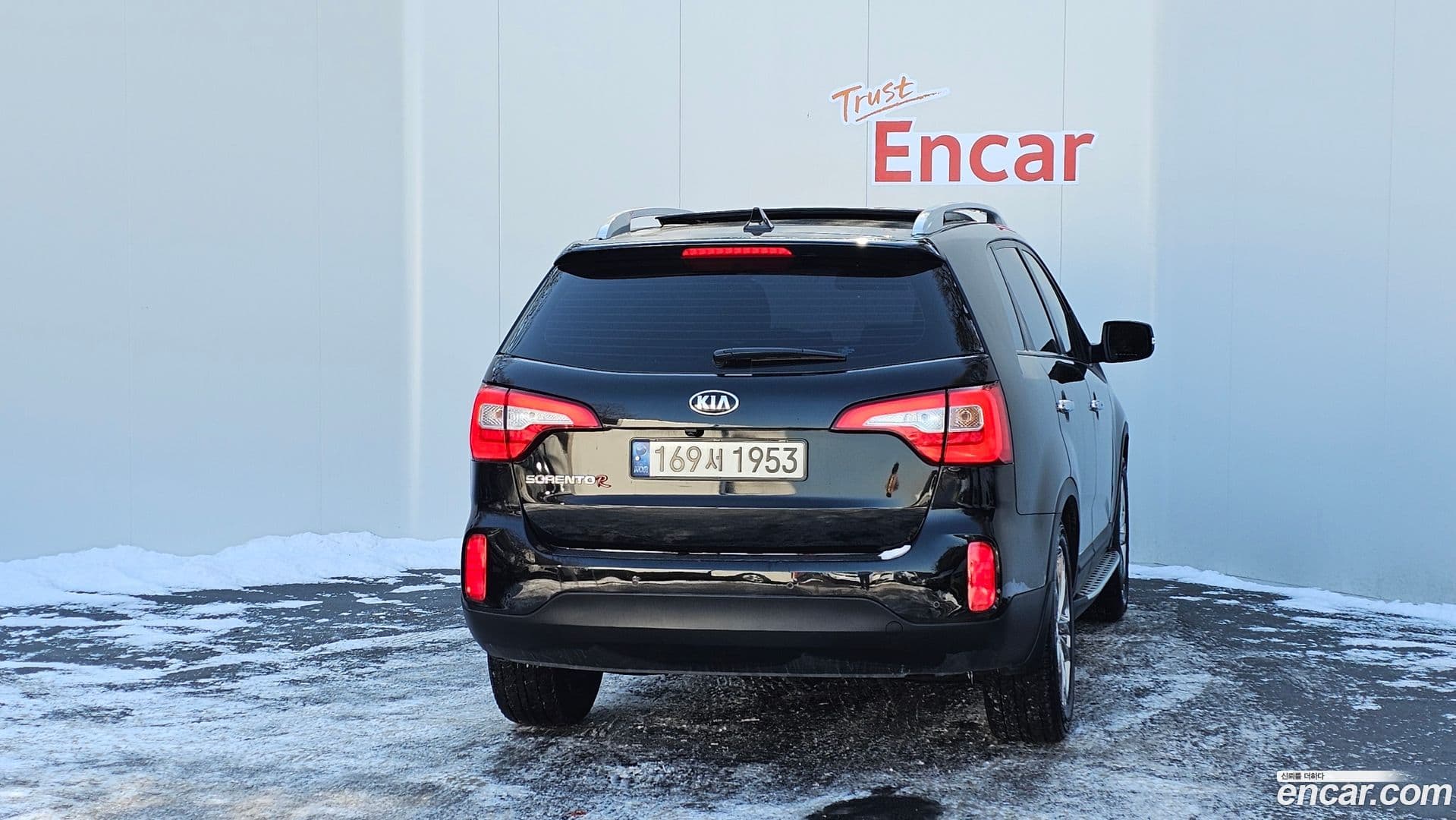 Main__Slider__Photo:Sorento Kia 2014.0-3