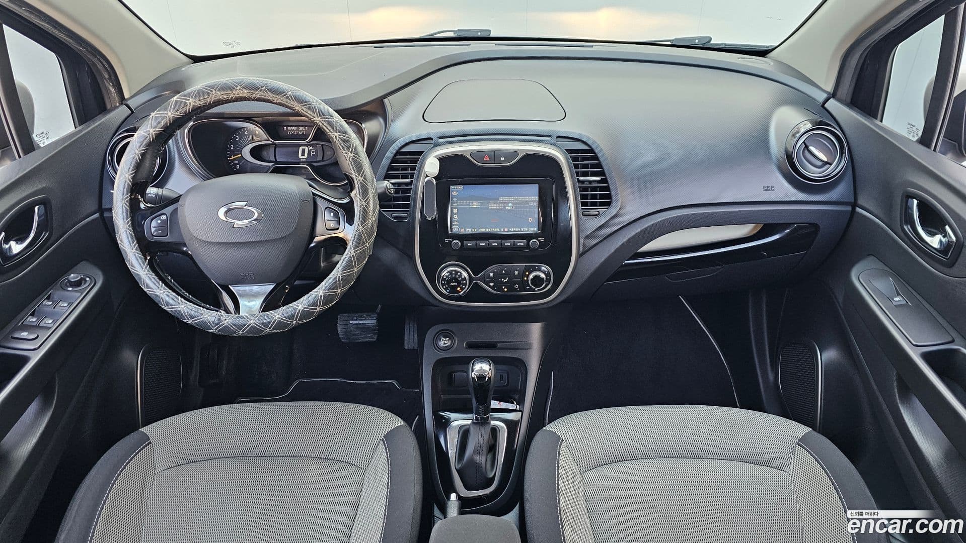 Main__Slider__Photo:QM3 Renault-KoreaSamsung 2013.11-6