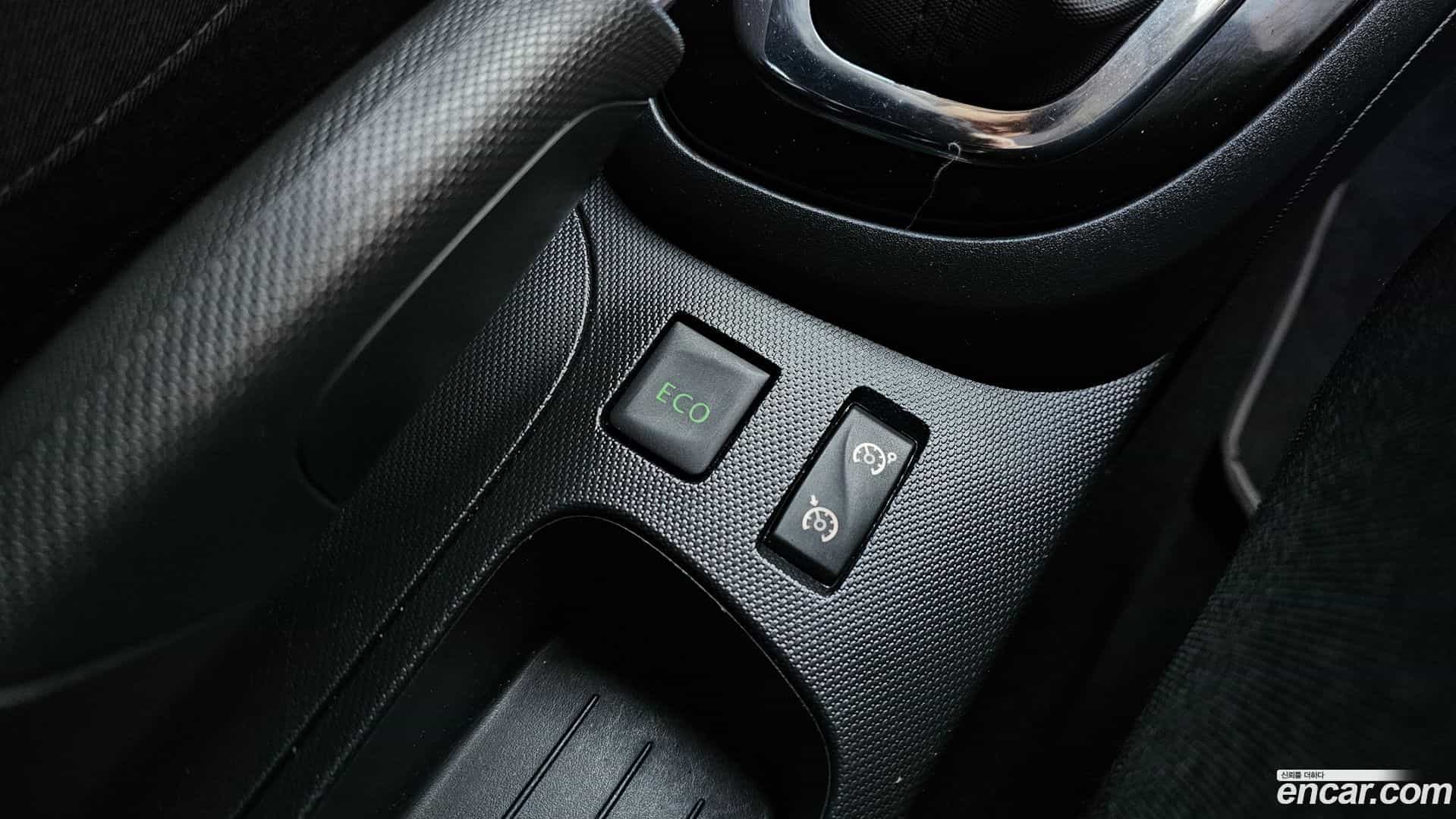 QM3 Renault-KoreaSamsung 2013.11-OPTION-021