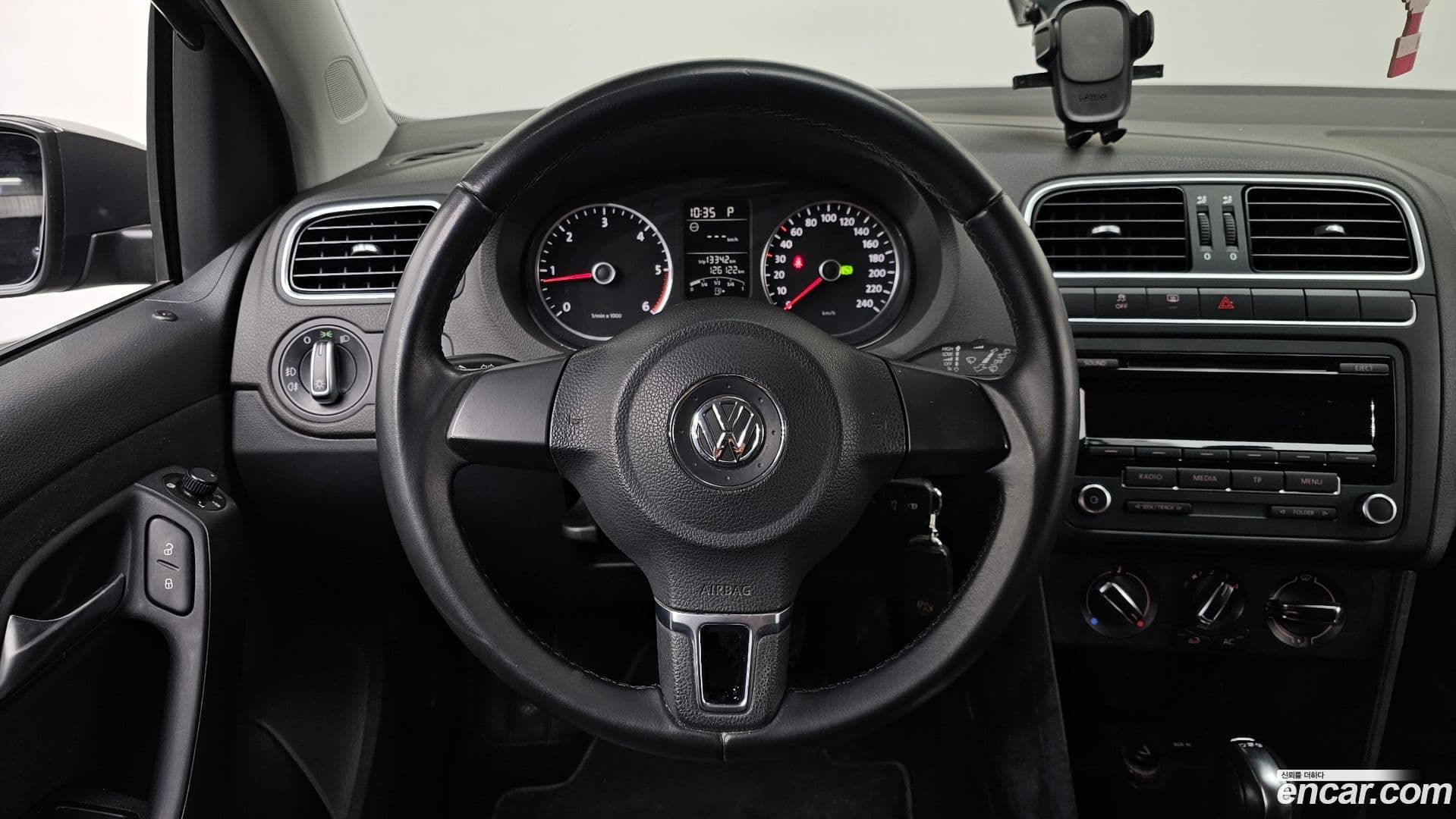 Main__Slider__Photo:Polo Volkswagen 2014.4-12