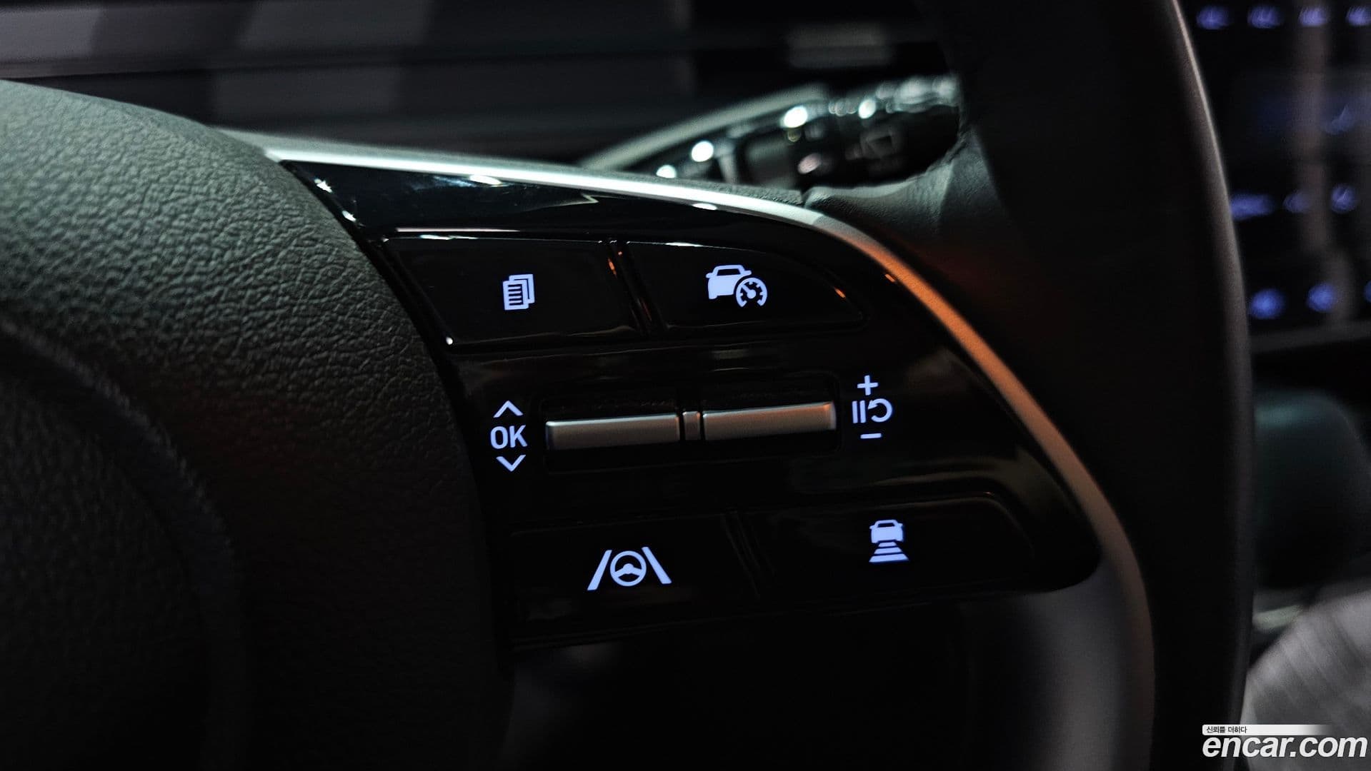 Main__Slider__Photo:Staria Hyundai 2023.9-18