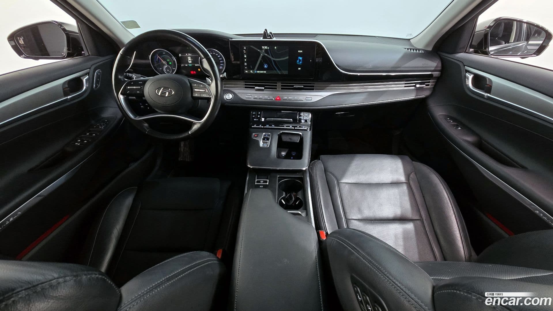 Main__Slider__Photo:Grandeur Hyundai 2020.11-6