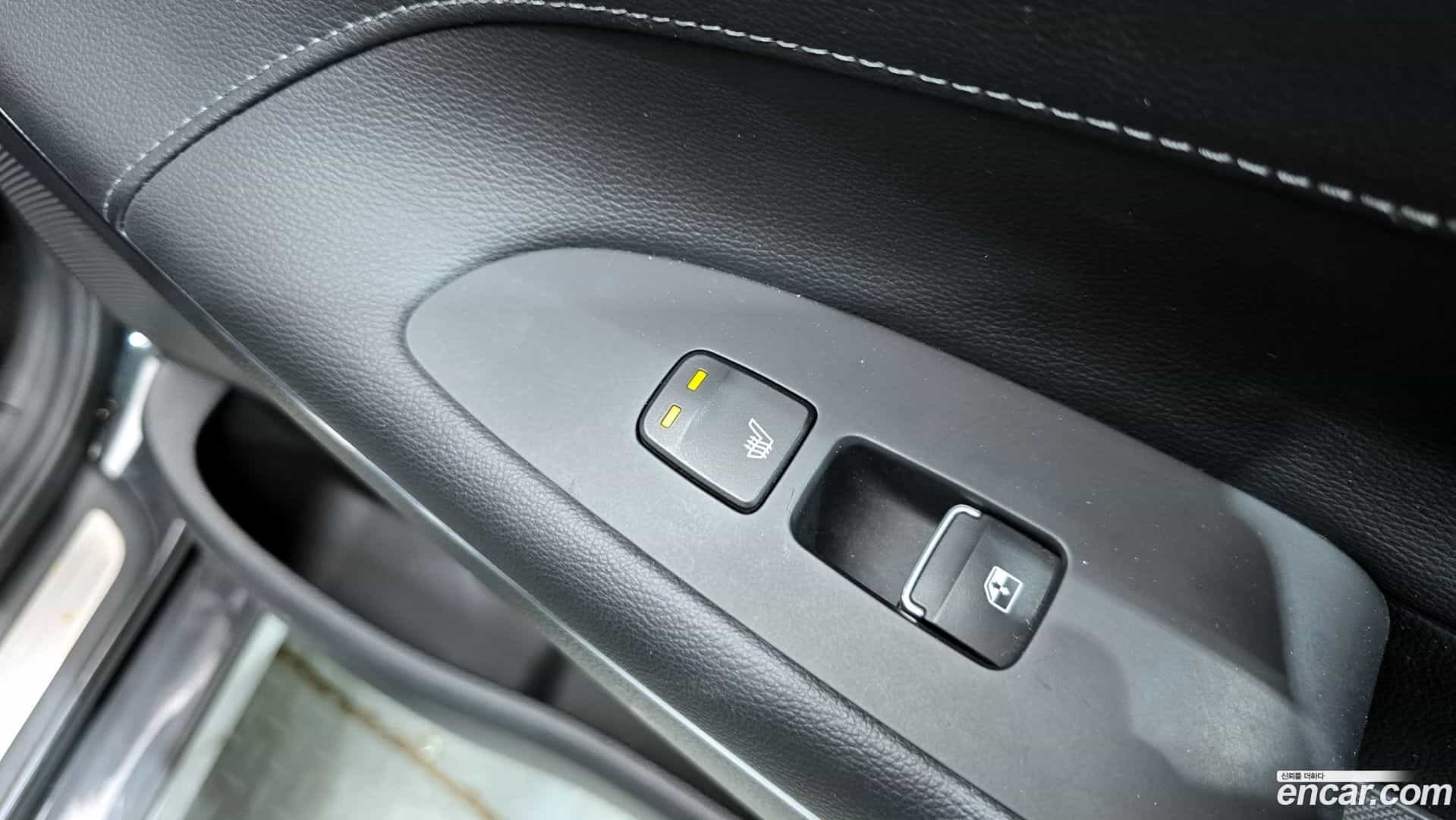 Grandeur Hyundai 2020.11-OPTION-023