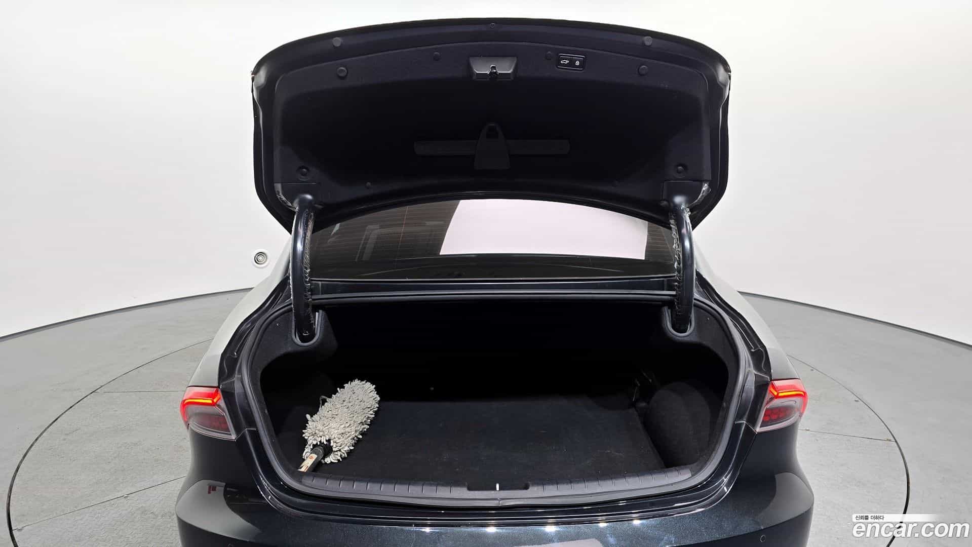 Grandeur Hyundai 2020.11-OPTION-024