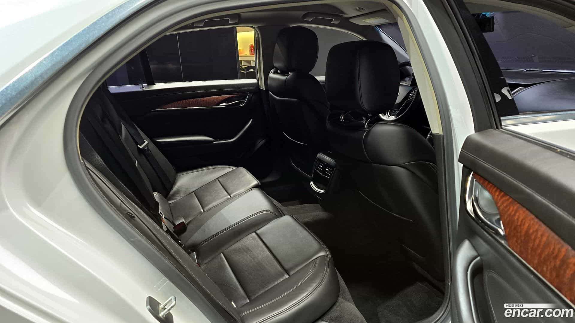 CTS Cadillac 2016.9-OPTION-017