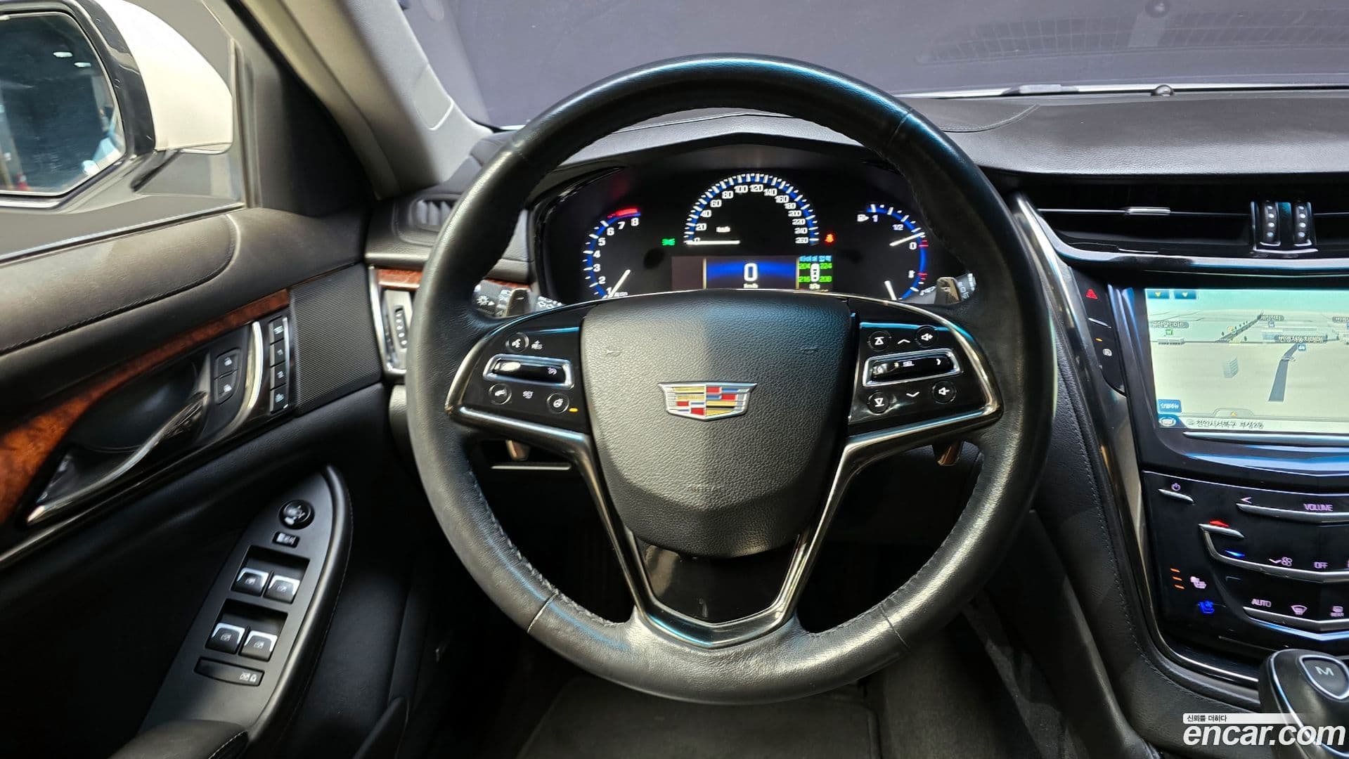 Main__Slider__Photo:CTS Cadillac 2016.9-15