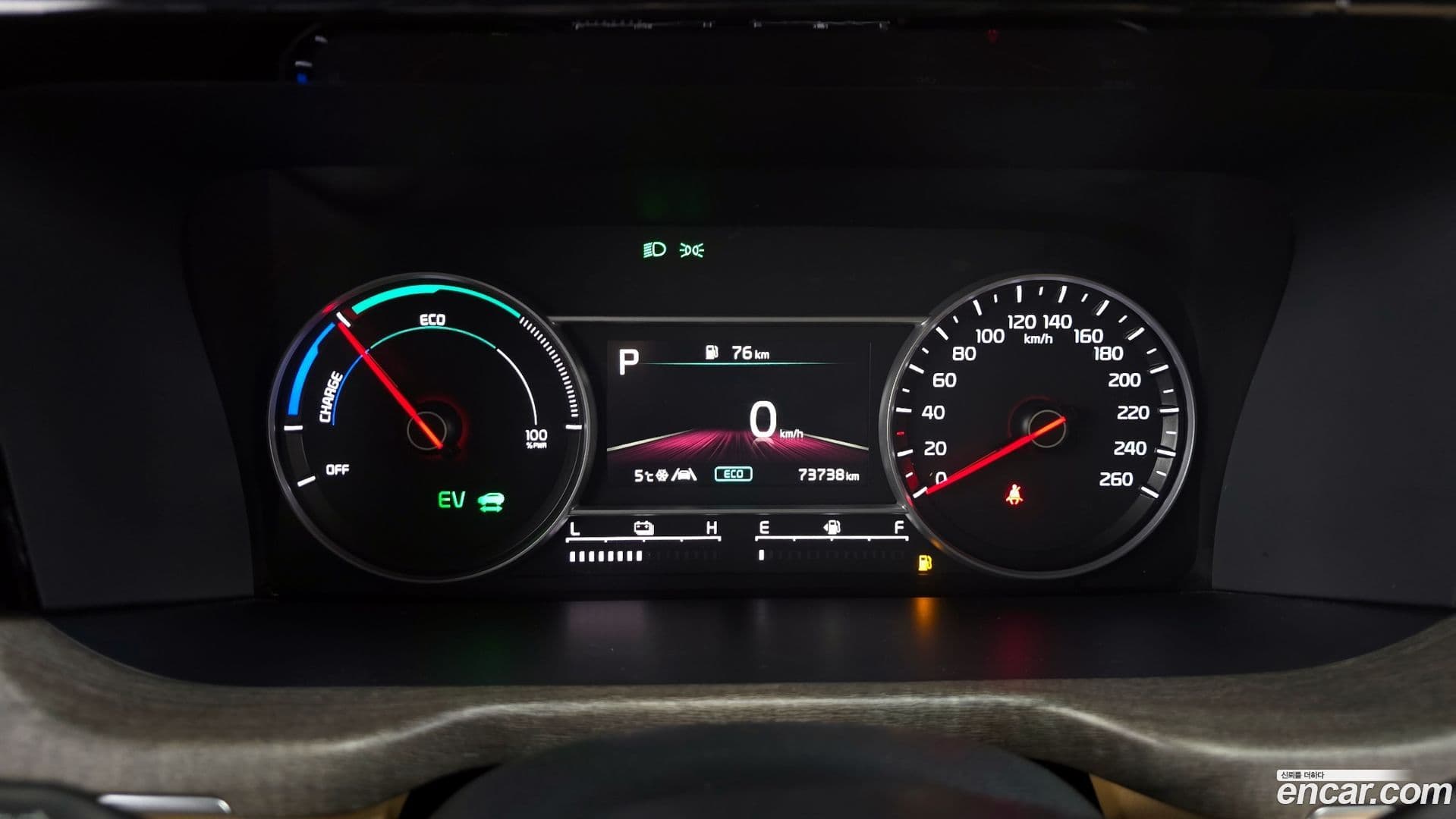 Main__Slider__Photo:Sorento Kia 2022.10-7