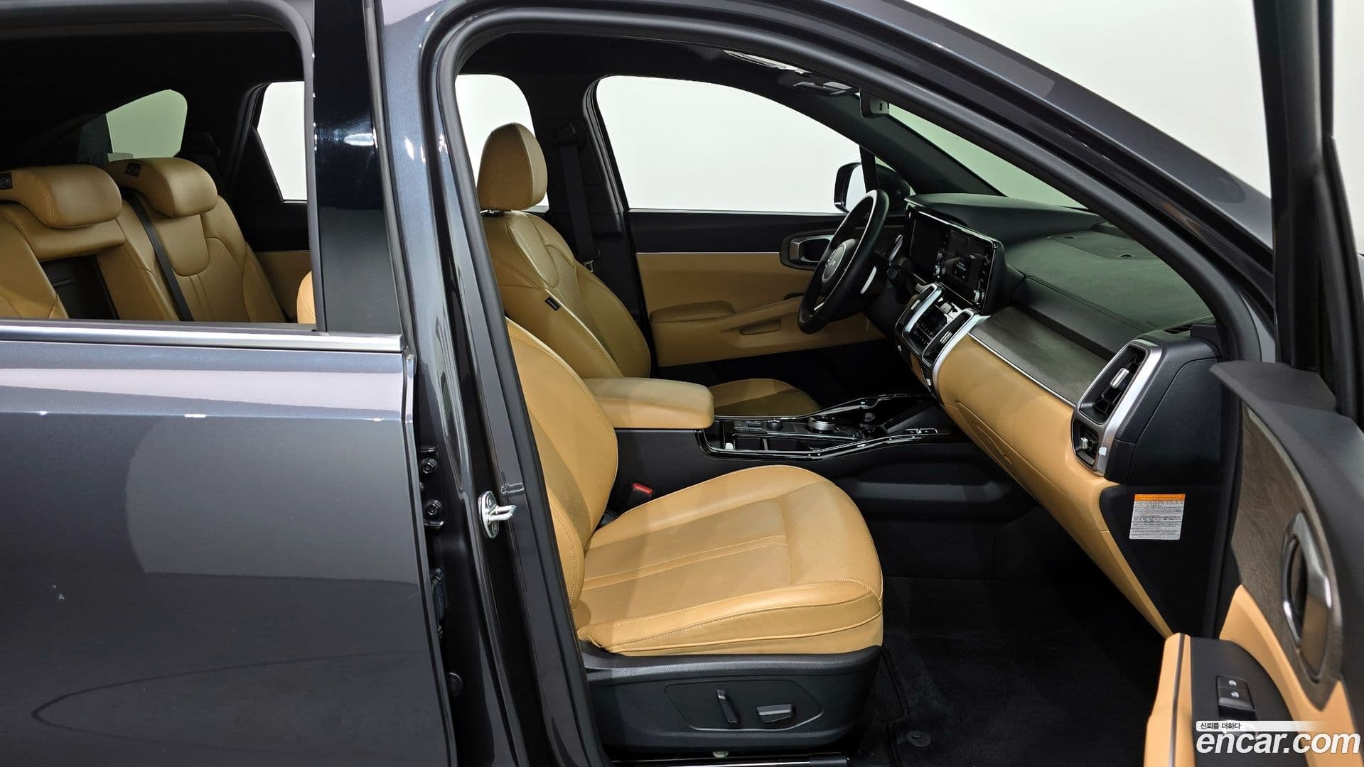 Main__Slider__Photo:Sorento Kia 2022.10-10