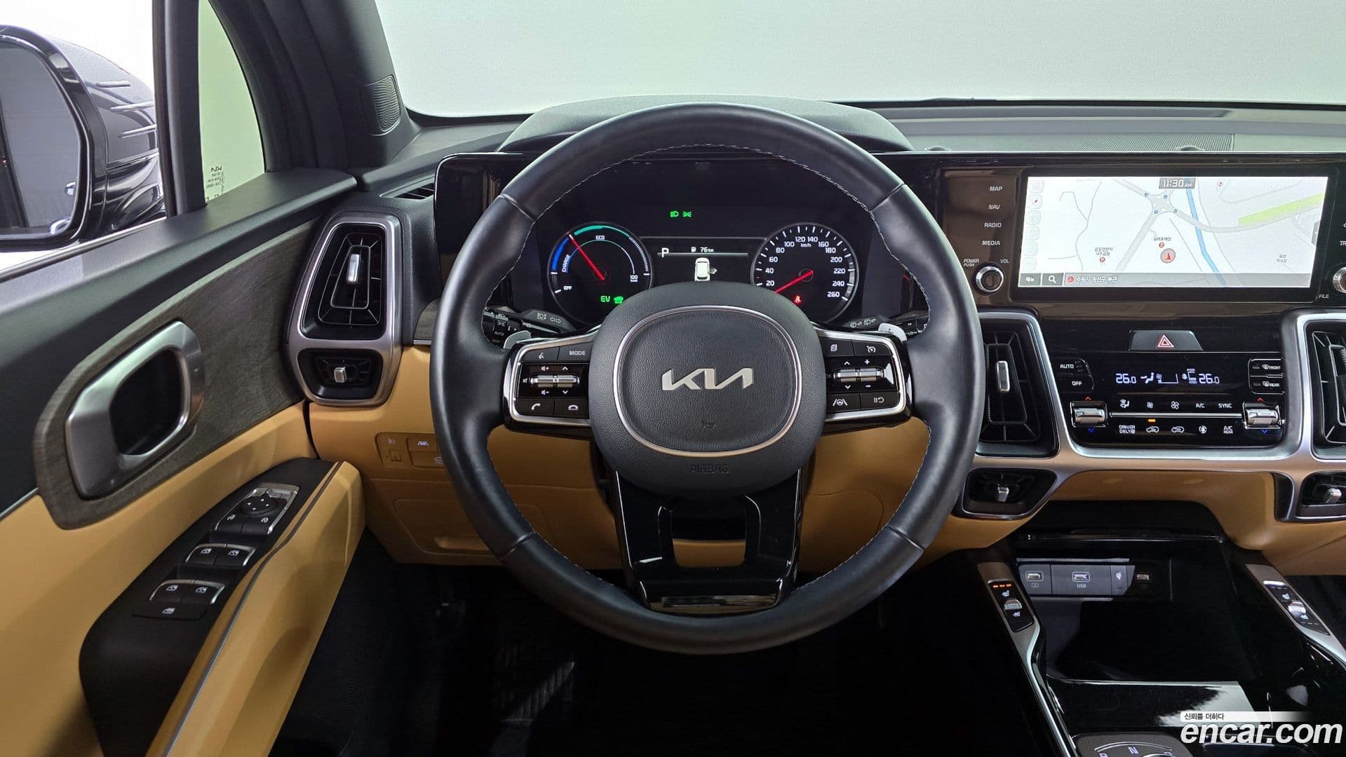 Main__Slider__Photo:Sorento Kia 2022.10-12