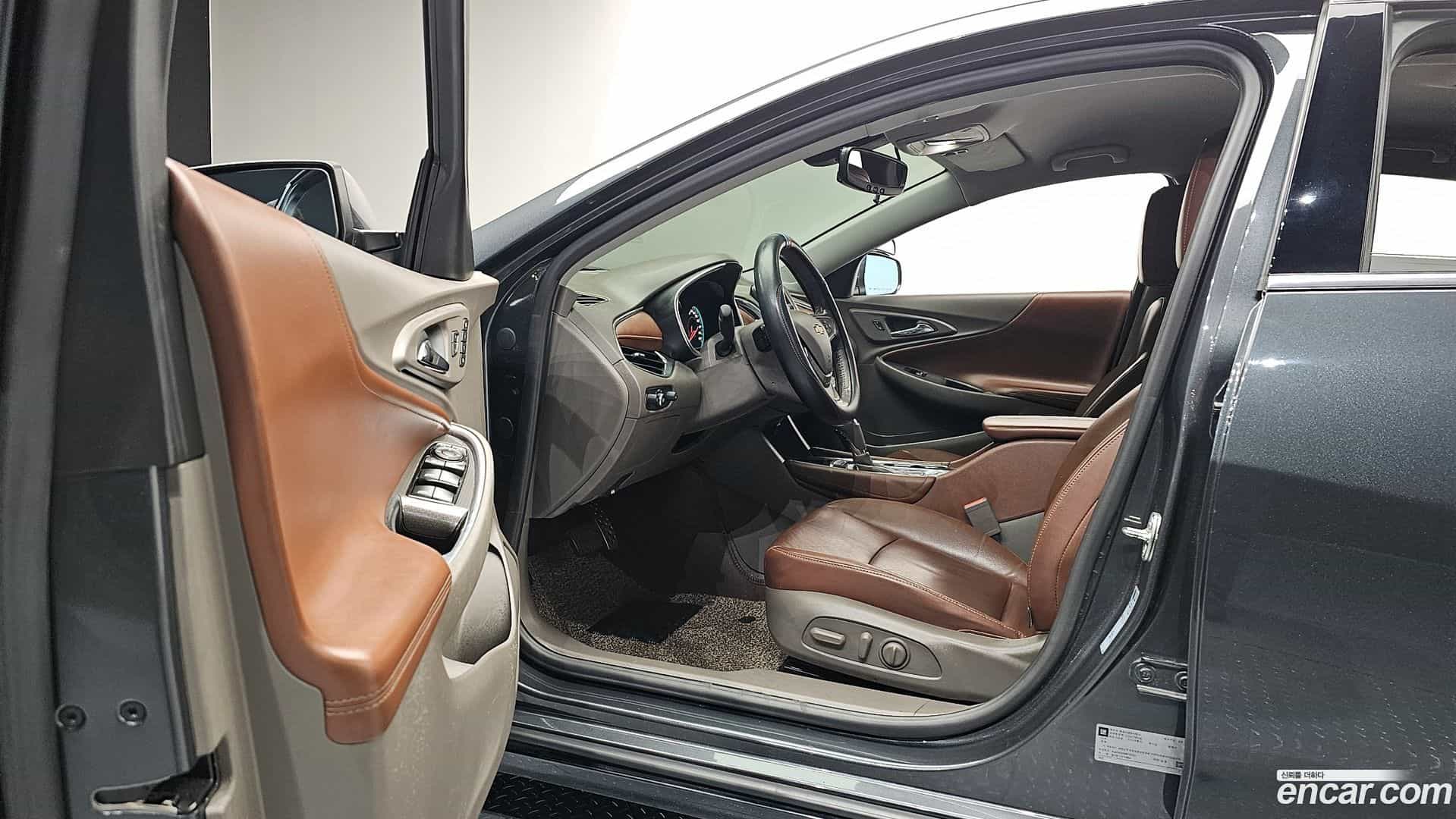 Malibu ChevroletGMDaewoo 2017.1-INNER-010