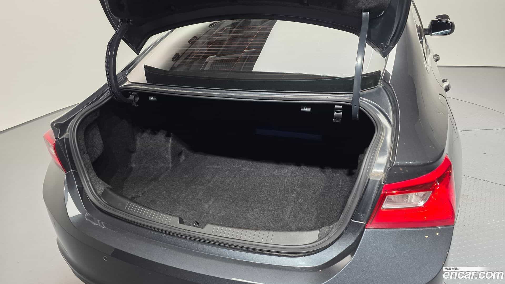 Malibu ChevroletGMDaewoo 2017.1-OPTION-024