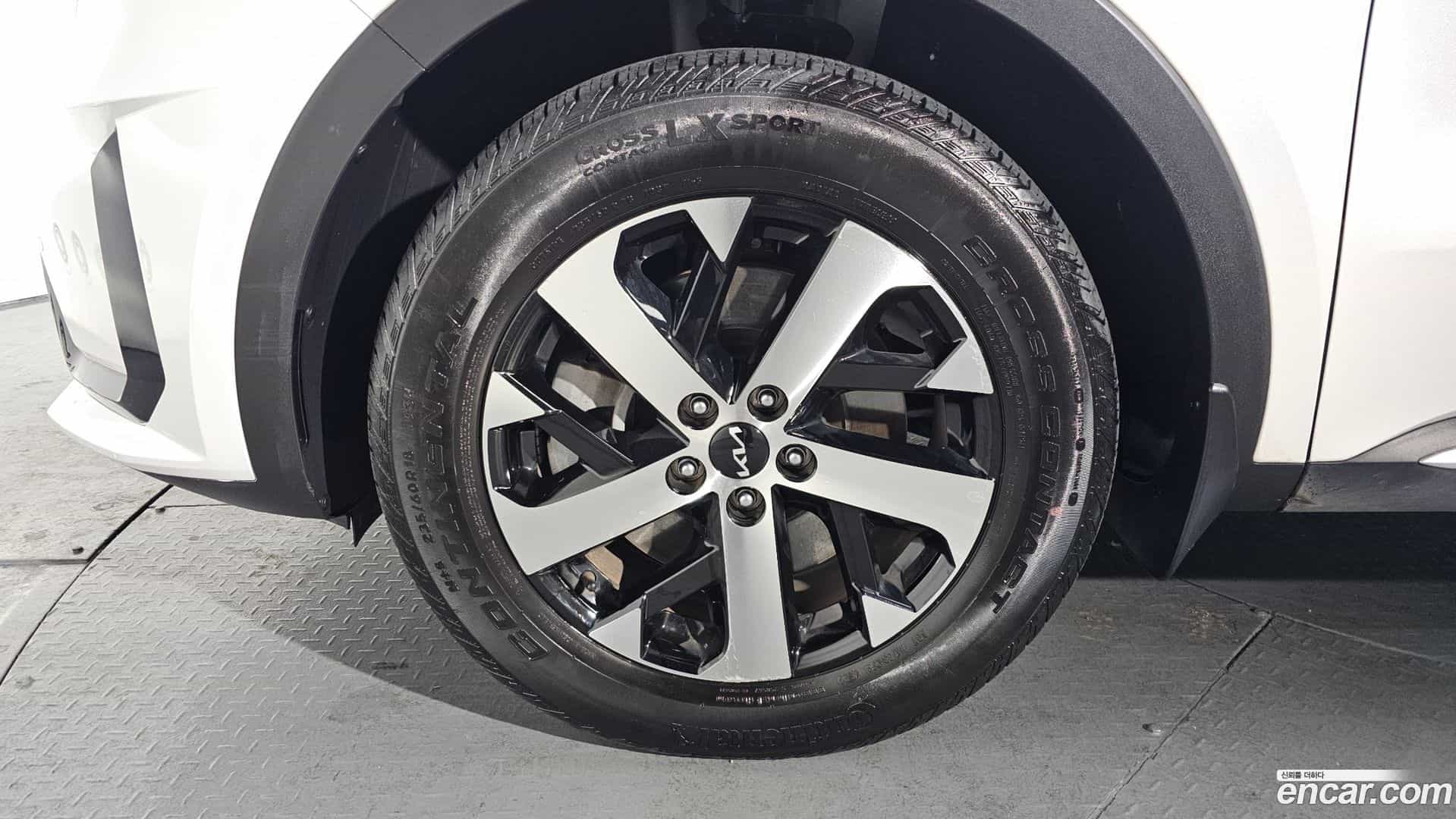 Sorento Kia 2023.6-OUTER-005