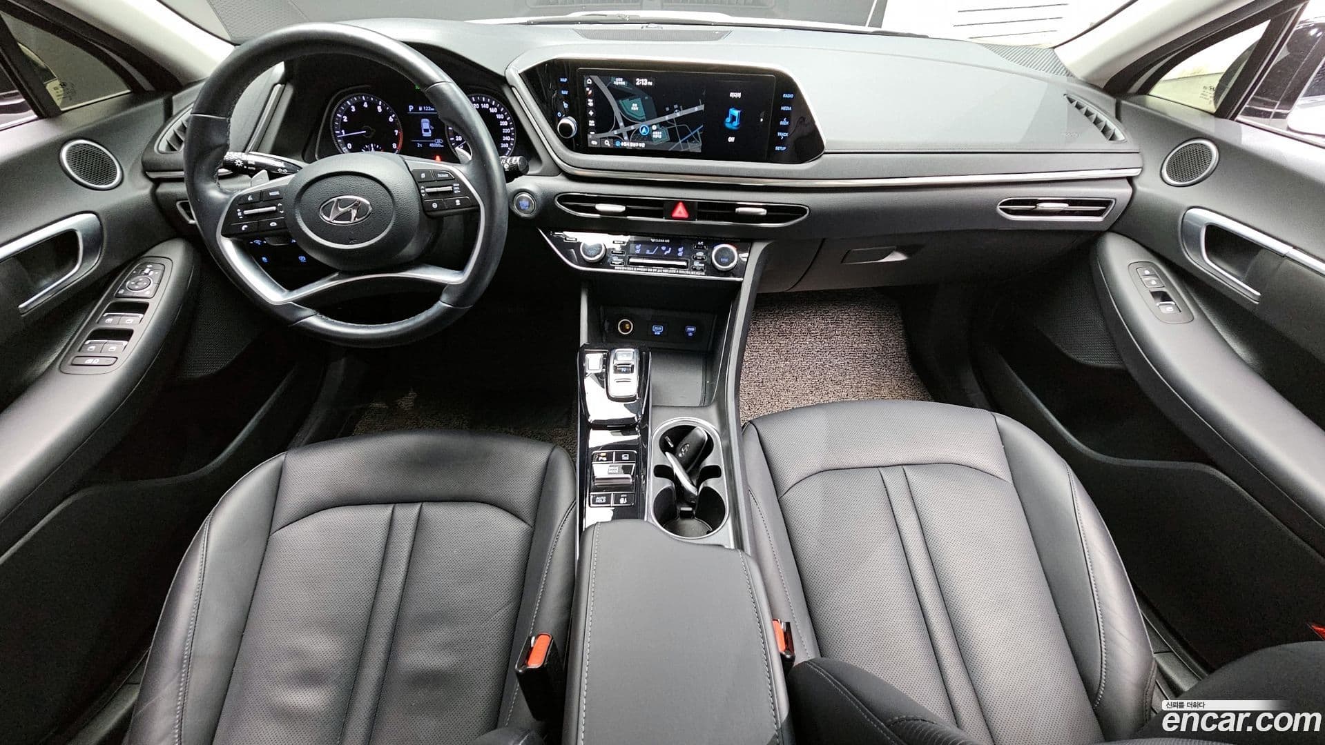 Main__Slider__Photo:Sonata Hyundai 2021.3-6