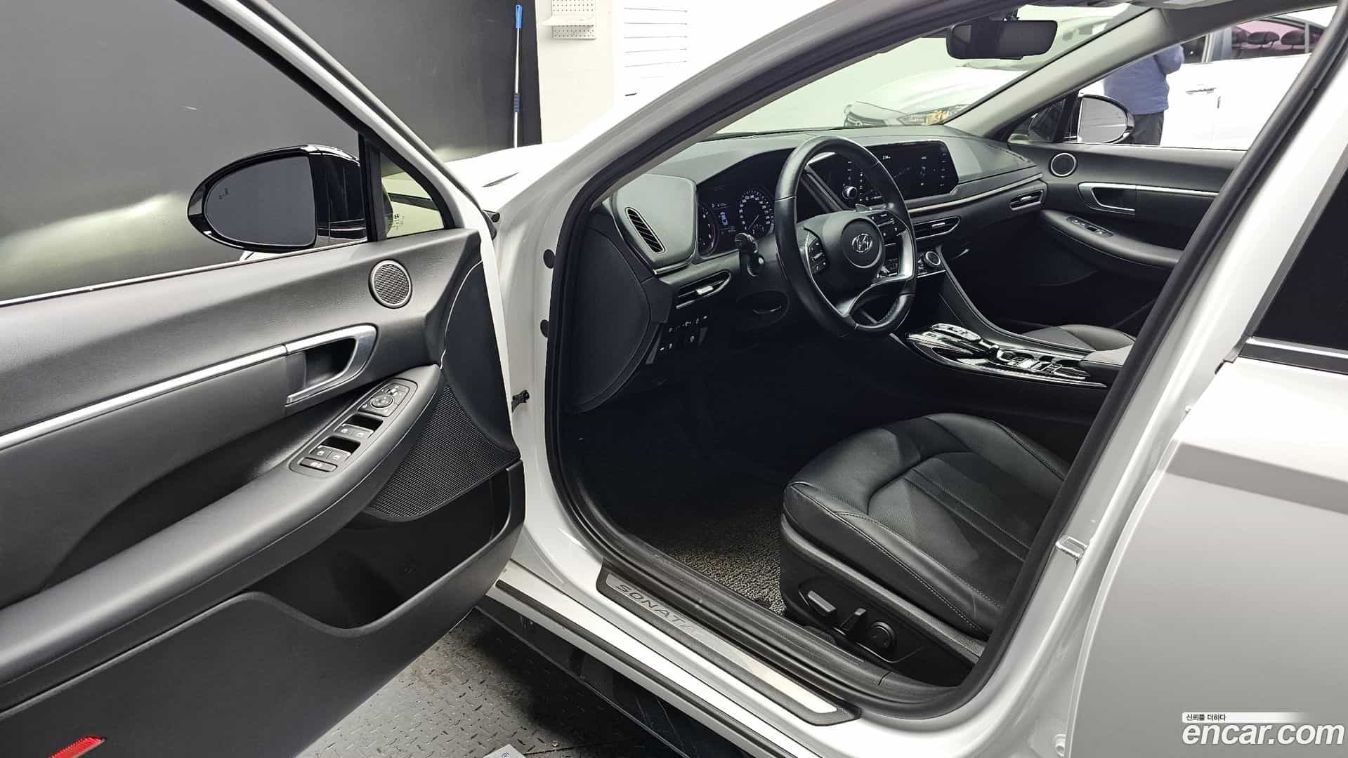 Sonata Hyundai 2021.3-INNER-010