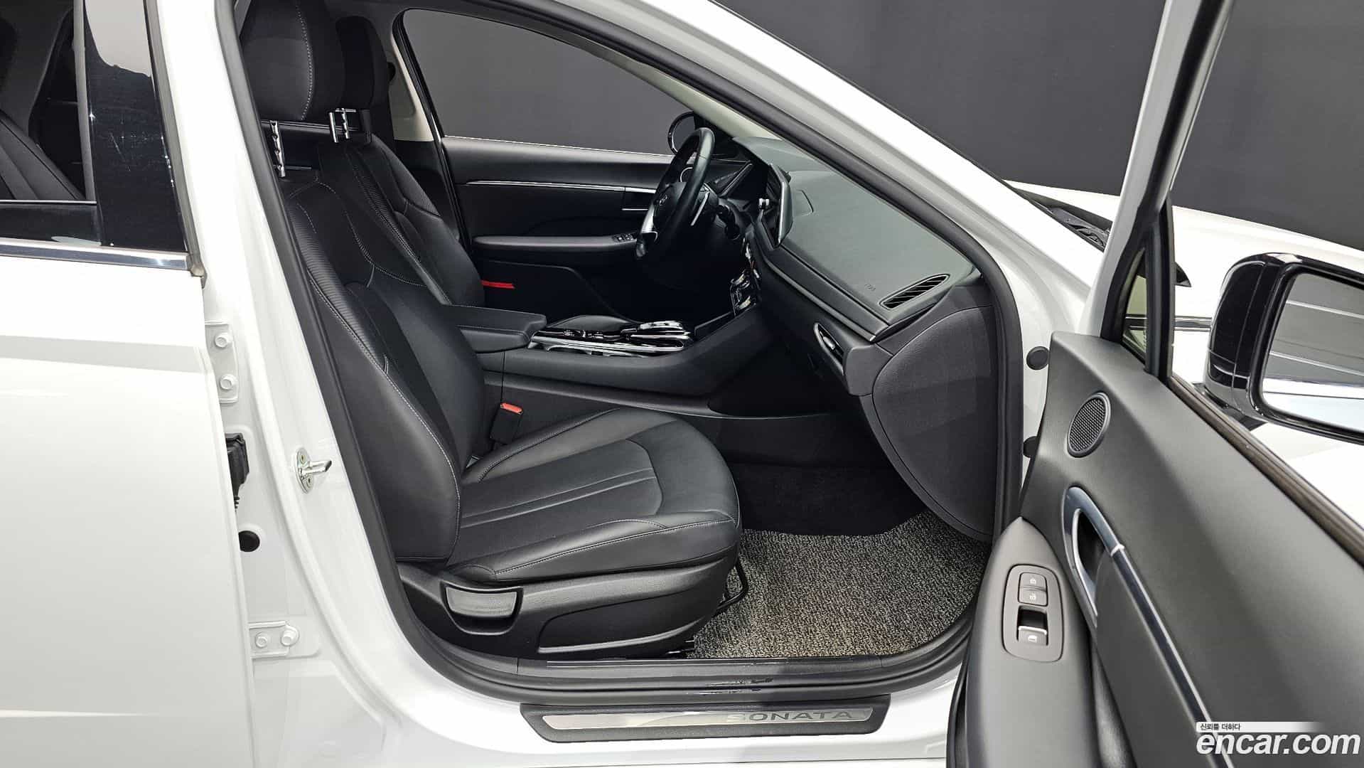 Sonata Hyundai 2021.3-OPTION-015