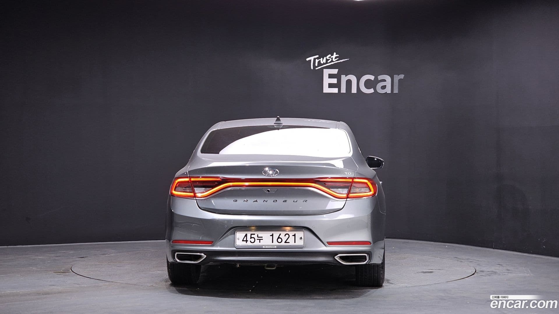 Main__Slider__Photo:Grandeur Hyundai 2017.6-3