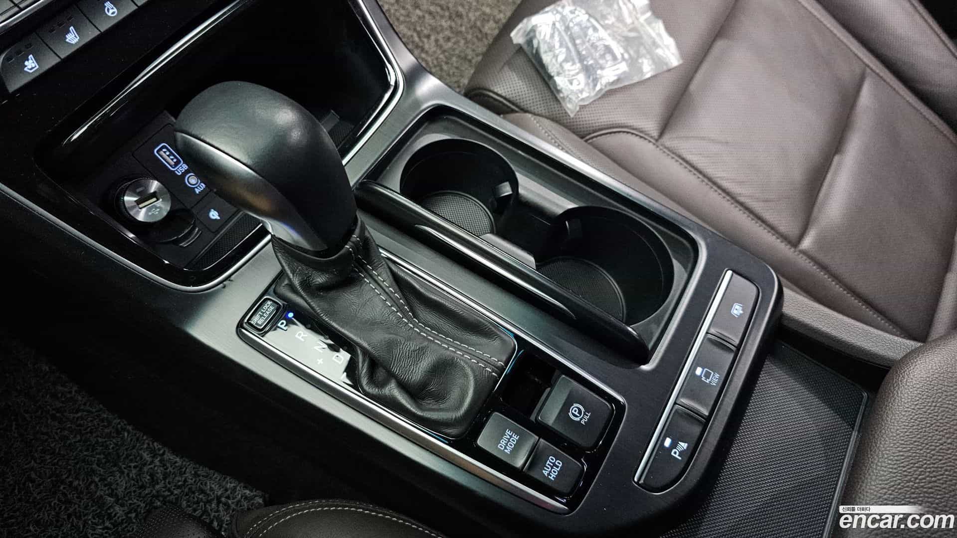 Grandeur Hyundai 2017.6-INNER-009