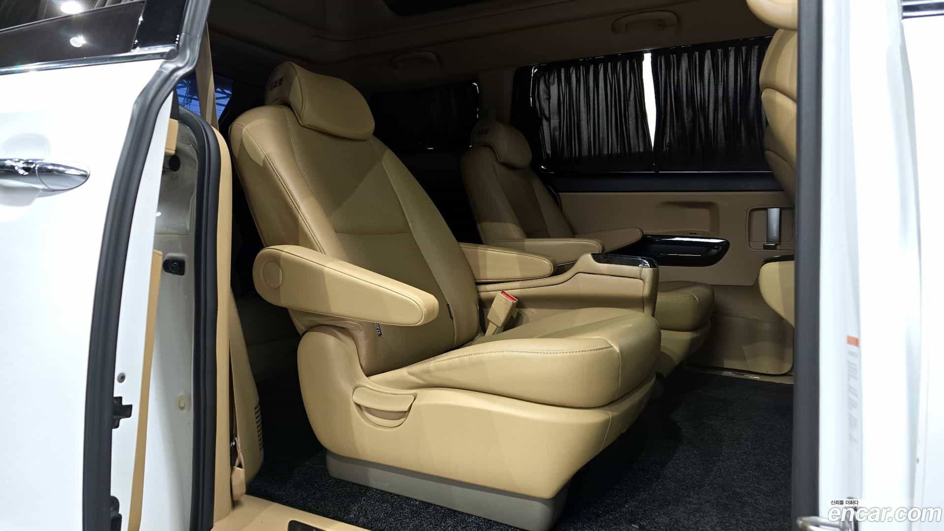 Canival Kia 2018.8-OPTION-016