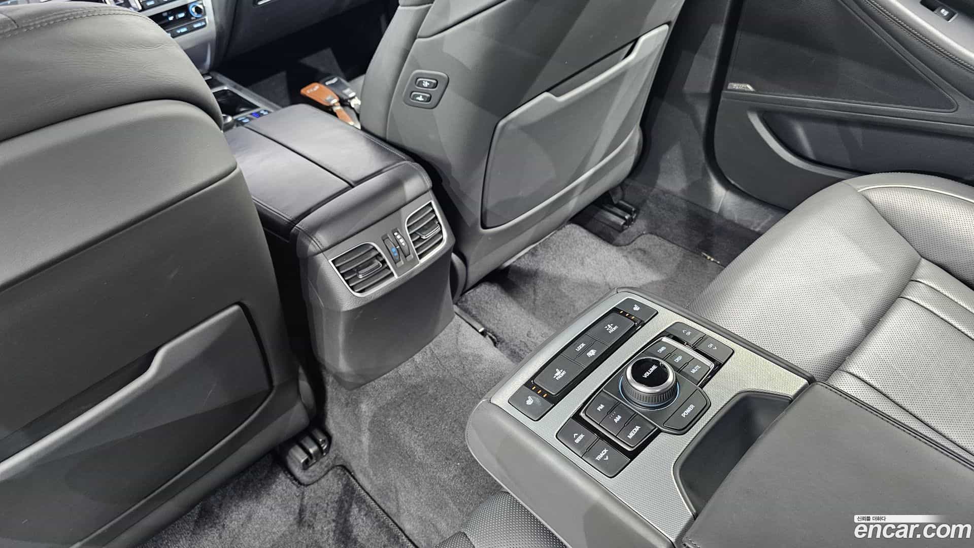 G80 Genesis 2016.11-OPTION-023