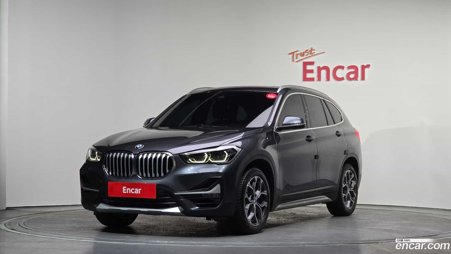 X1 BMW 2021.0-OUTER-001