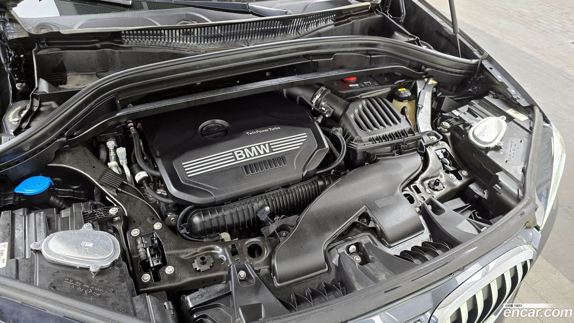 Main__Slider__Photo:X1 BMW 2021.0-5