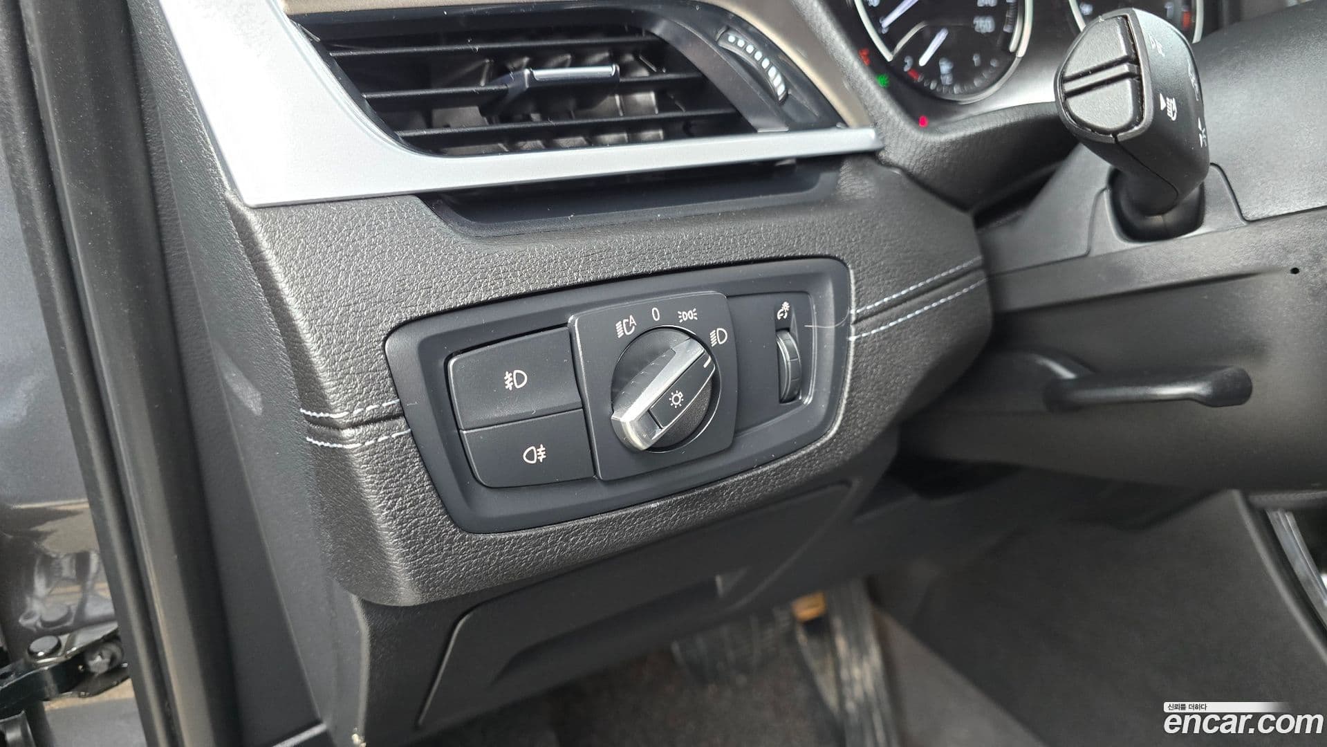 Main__Slider__Photo:X1 BMW 2021.0-16