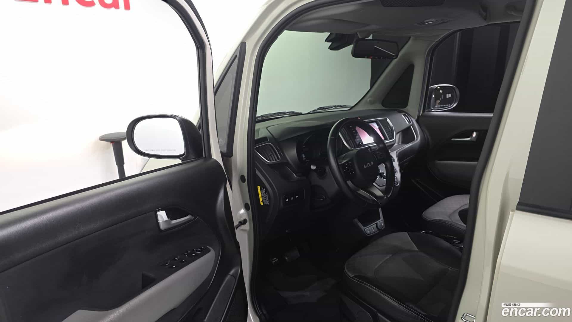 RAY Kia 2022.0-INNER-010