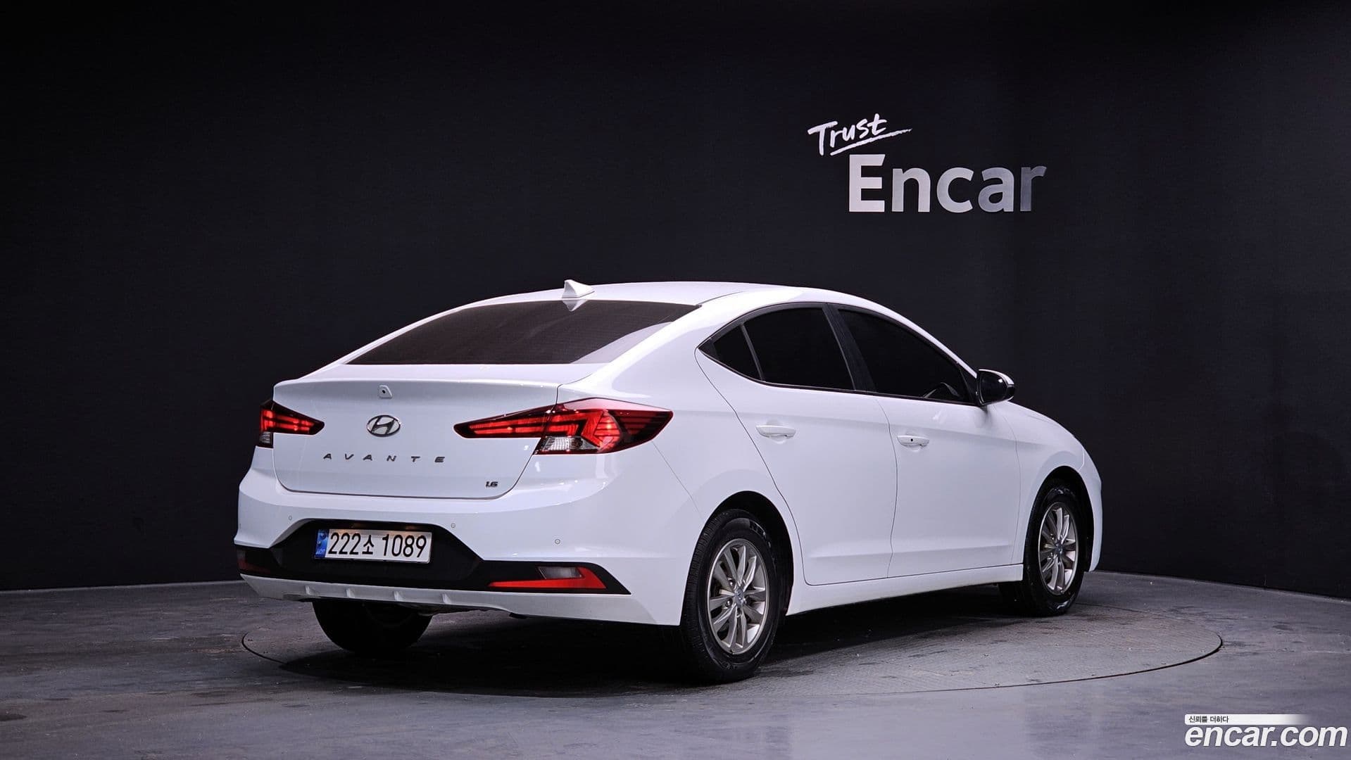 Main__Slider__Photo:AVANTE Hyundai 2019.3-1