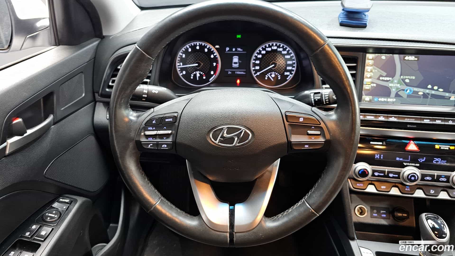 AVANTE Hyundai 2019.3-OPTION-017
