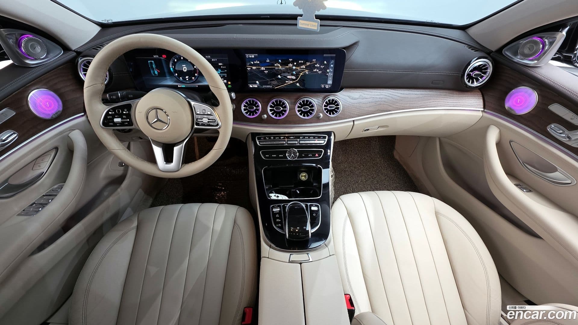 Main__Slider__Photo:E-Class Mercedes-Benz 2016.7-6