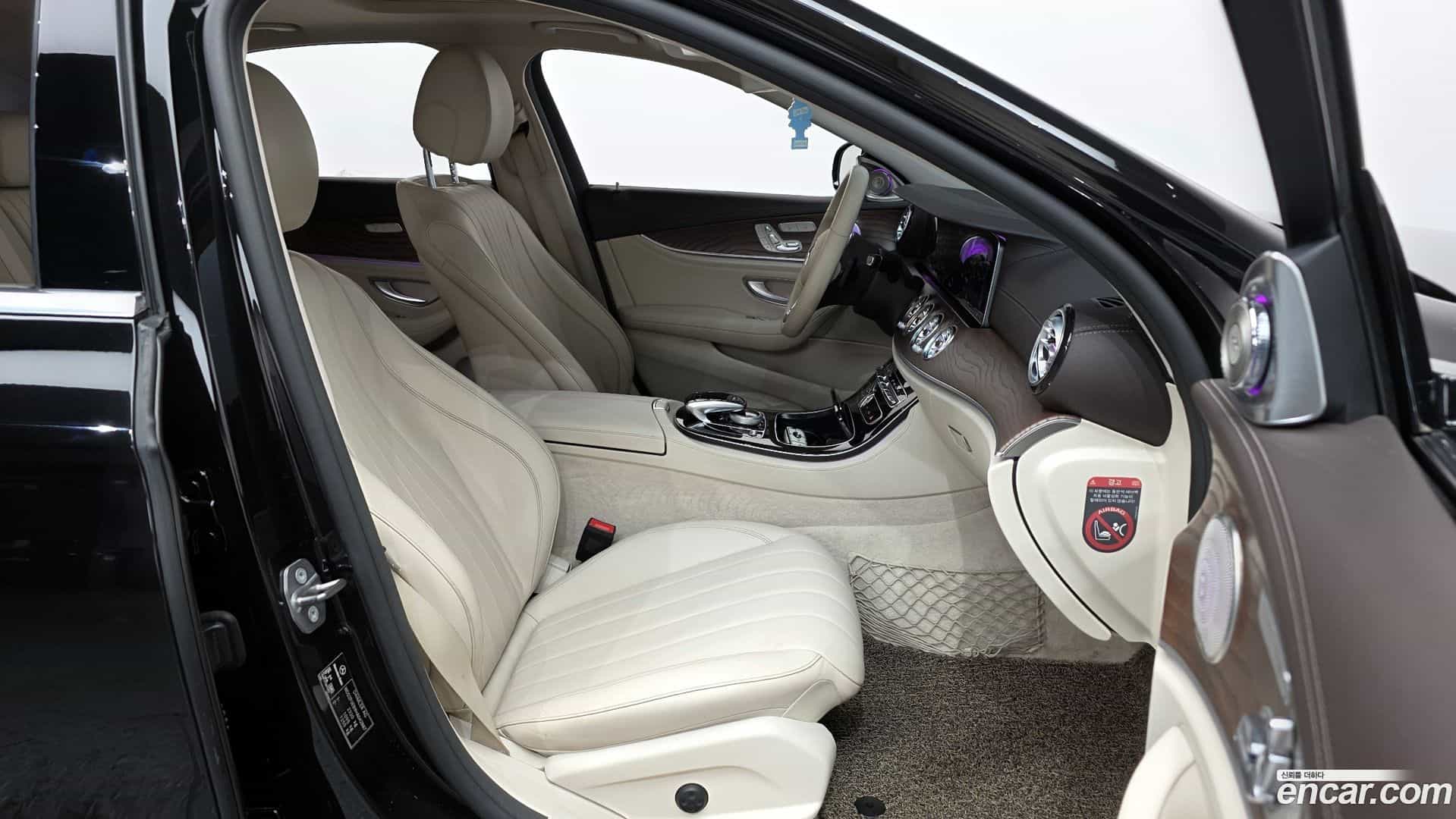 E-Class Mercedes-Benz 2016.7-OPTION-015