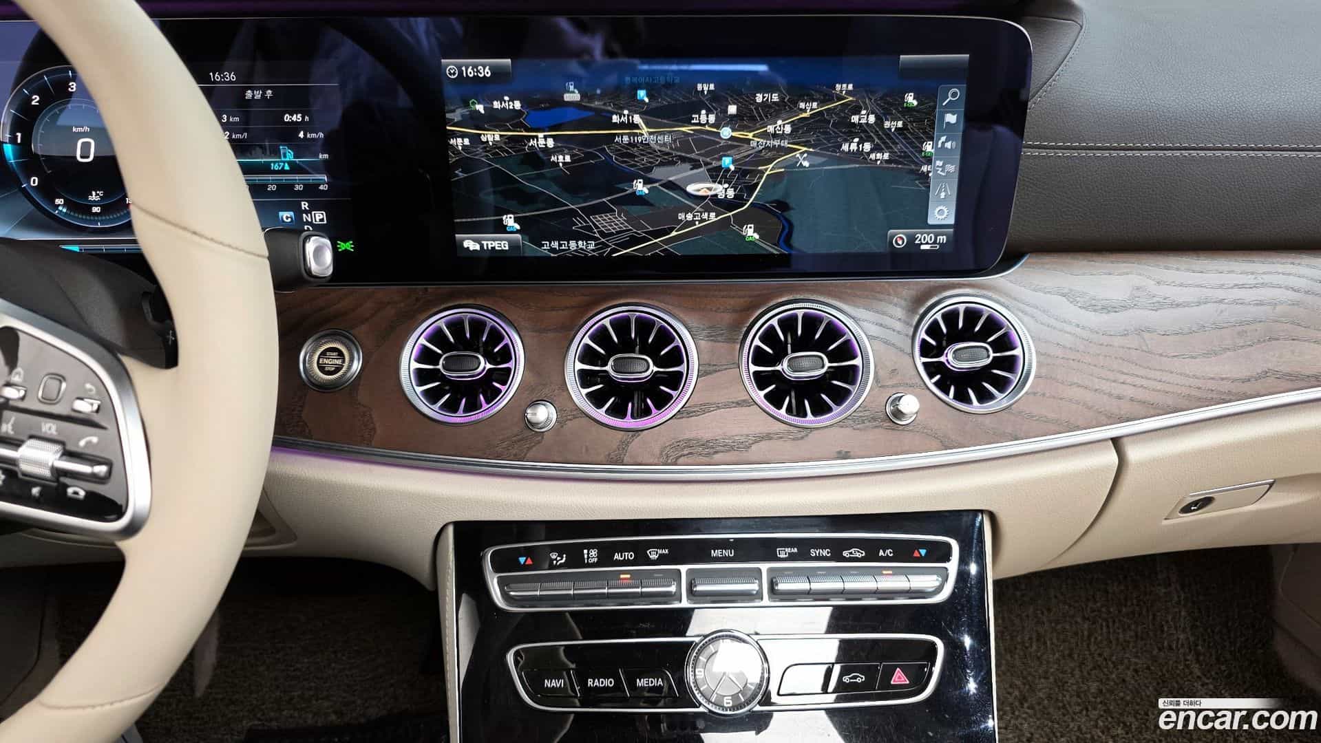 E-Class Mercedes-Benz 2016.7-OPTION-018