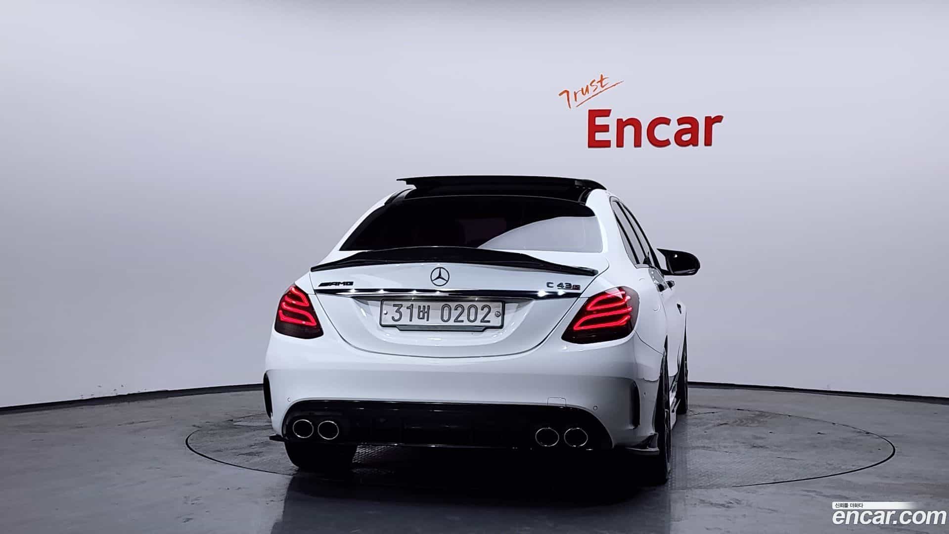 C-Class Mercedes-Benz 2016.1-OUTER-004