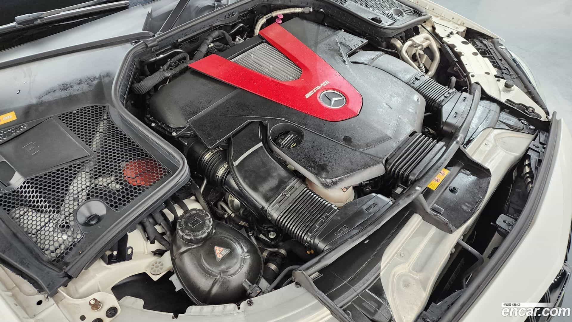 C-Class Mercedes-Benz 2016.1-INNER-006