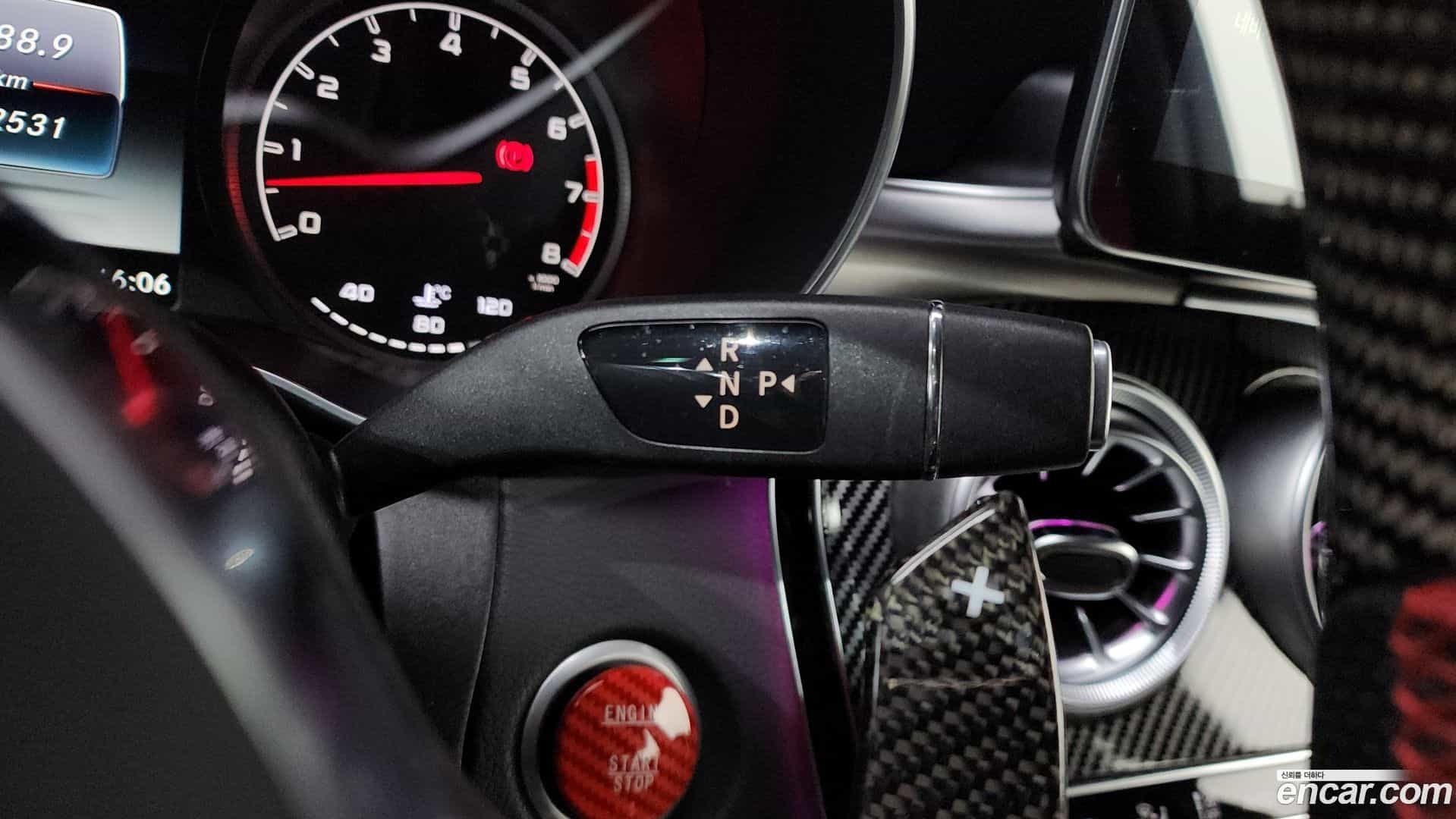 C-Class Mercedes-Benz 2016.1-INNER-009