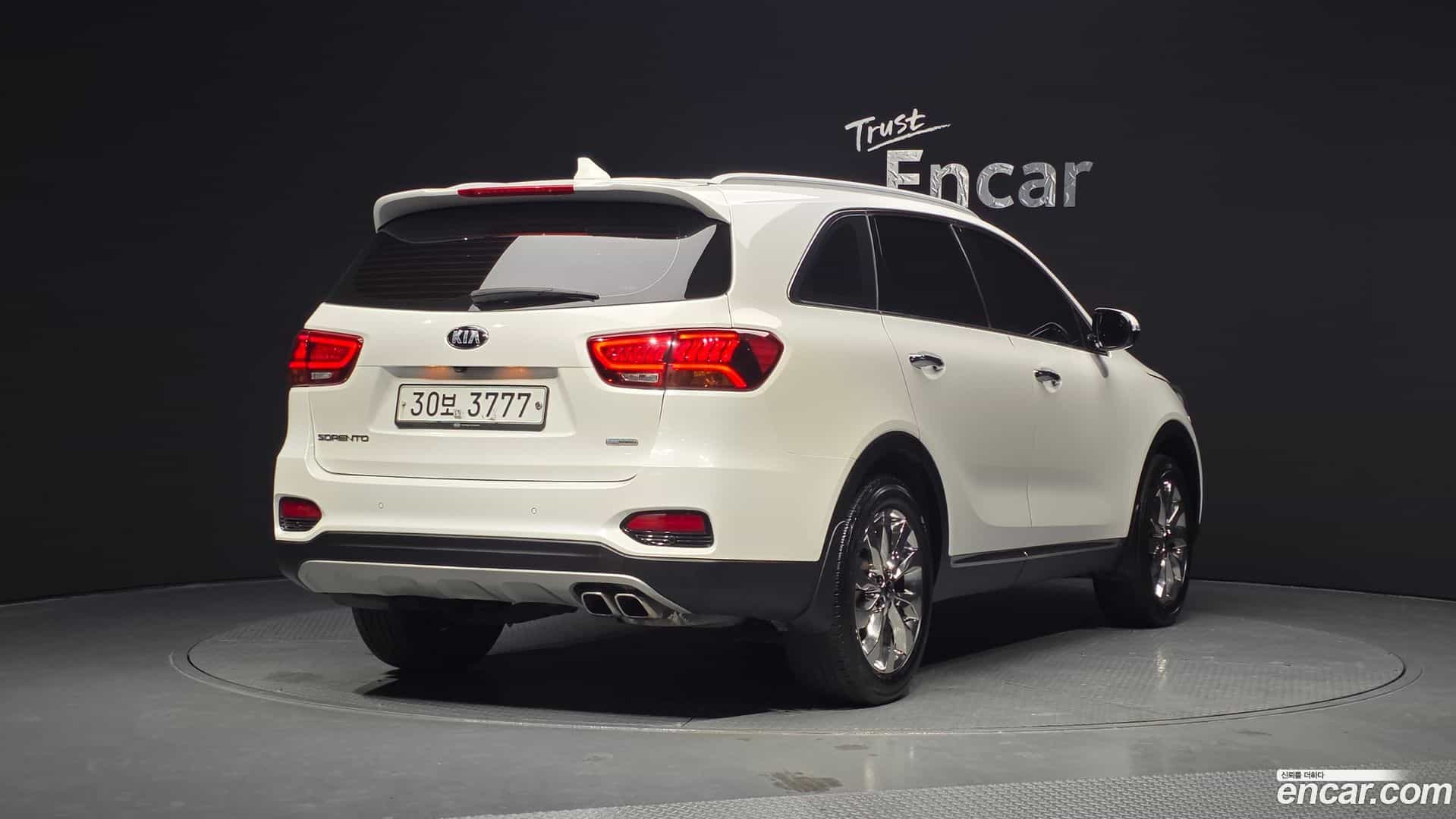 Sorento Kia 2019.1-OUTER-002