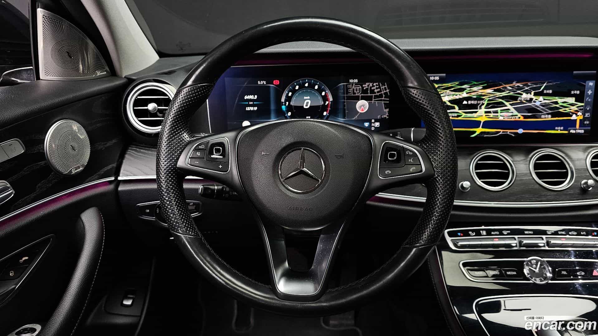 E-Class Mercedes-Benz 2016.7-OPTION-017