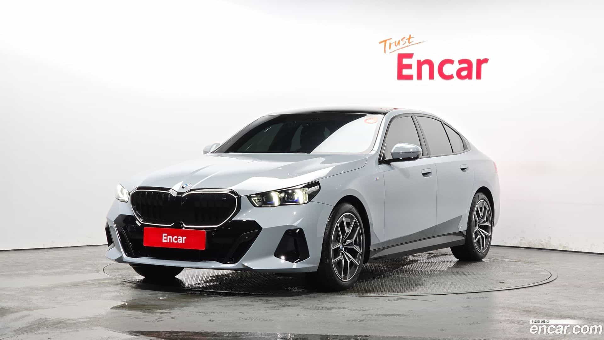 5-Series BMW 2025.6-OUTER-001