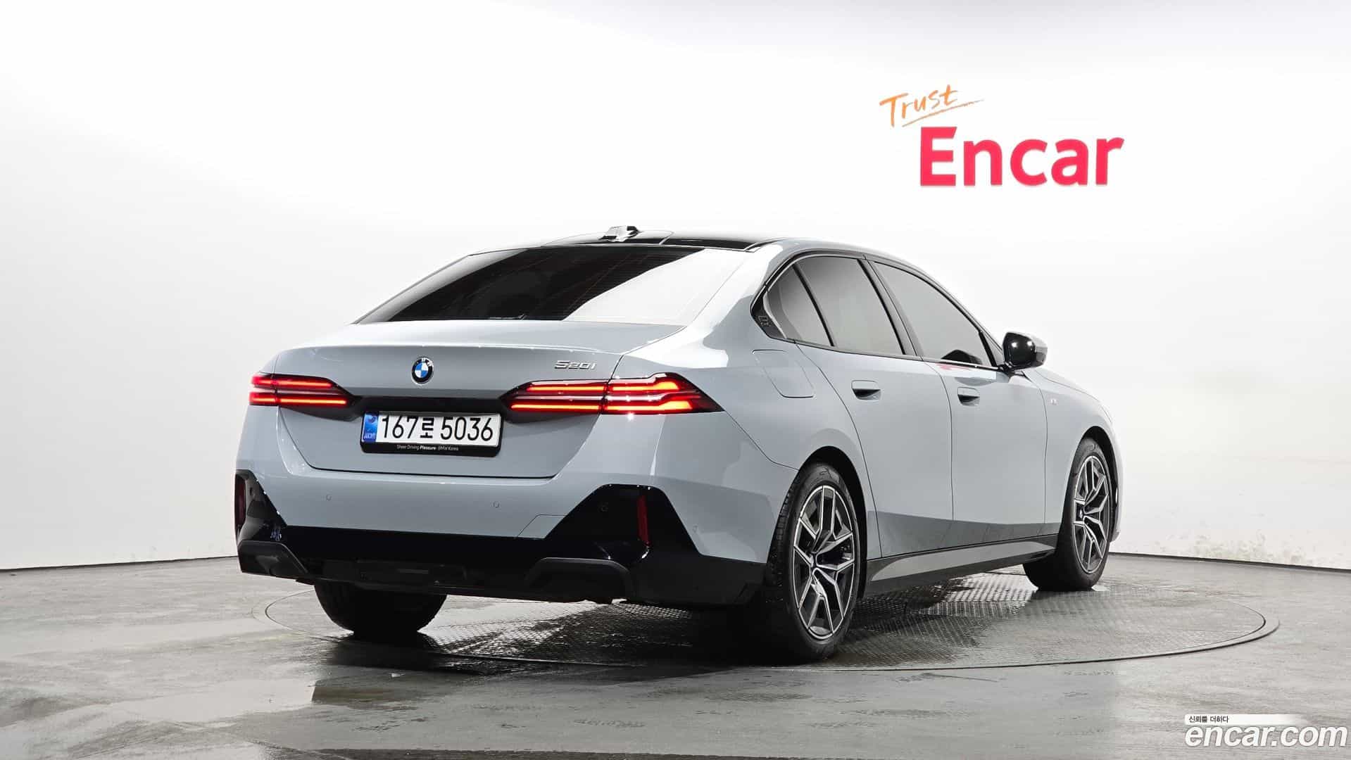 5-Series BMW 2025.6-OUTER-002