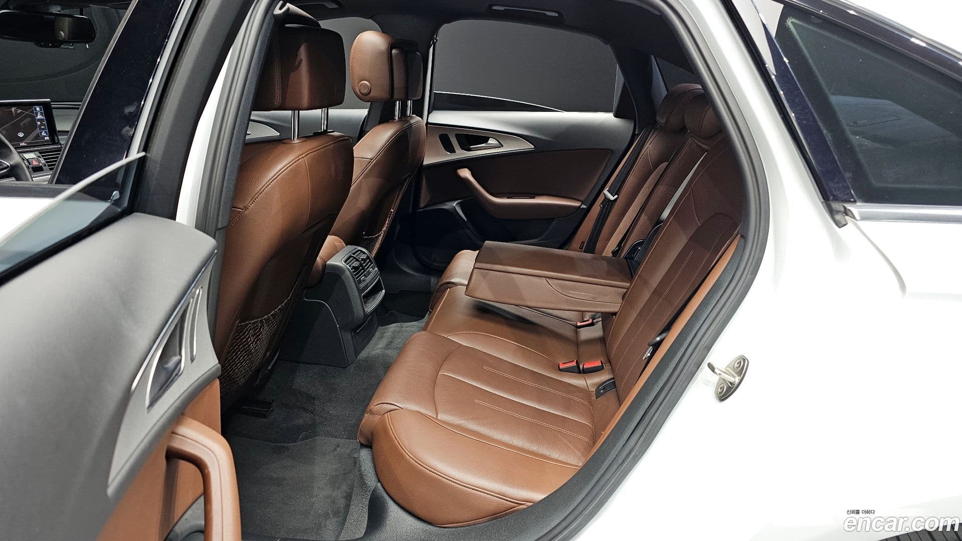 Main__Slider__Photo:A6 Audi 2017.11-11