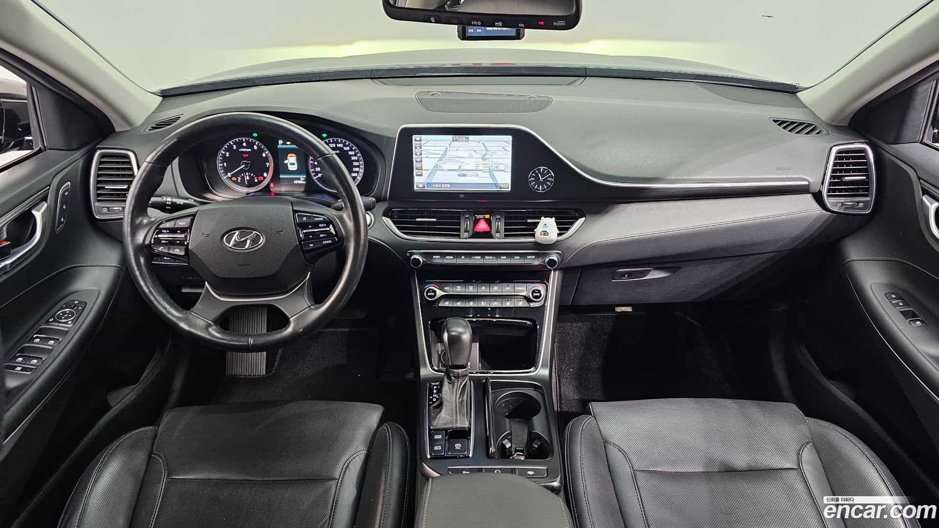 Grandeur Hyundai 2018.3-INNER-007